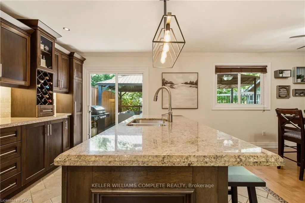Photo 9 of 80 Wendover Drive, Hamilton, Fessenden — HOMEH