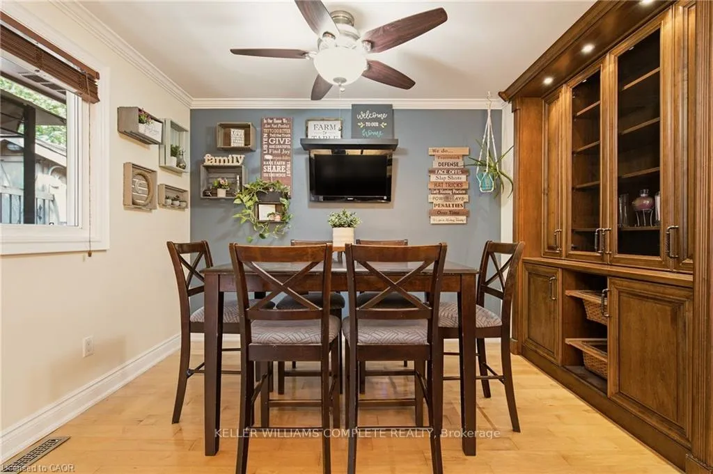 Photo 13 of 80 Wendover Drive, Hamilton, Fessenden — HOMEH
