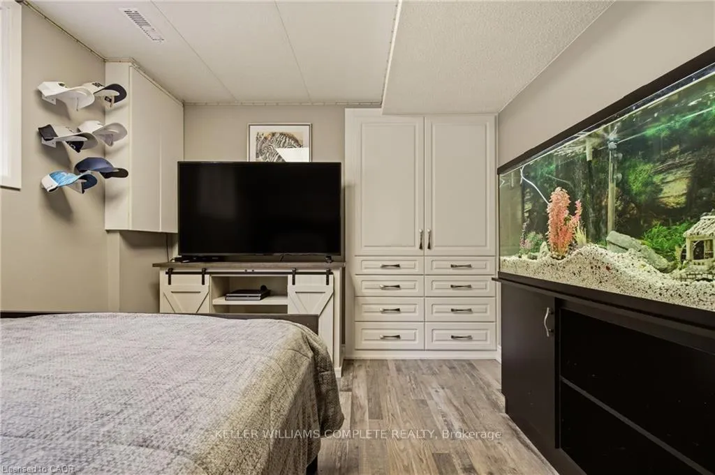 Photo 22 of 80 Wendover Drive, Hamilton, Fessenden — HOMEH