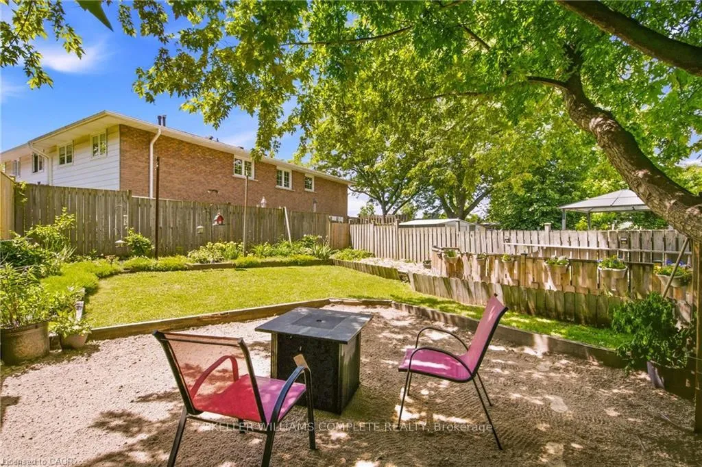 Photo 28 of 80 Wendover Drive, Hamilton, Fessenden — HOMEH