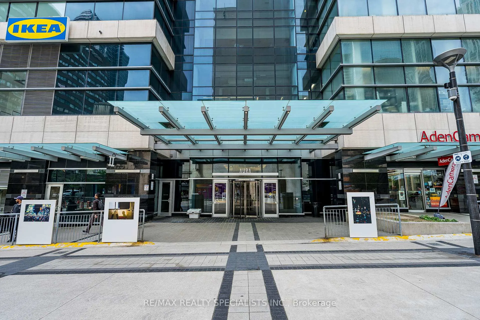 Photo 3 of Unit 7105, 388 Yonge Street, Toronto, Bay Street Corridor — HOMEH