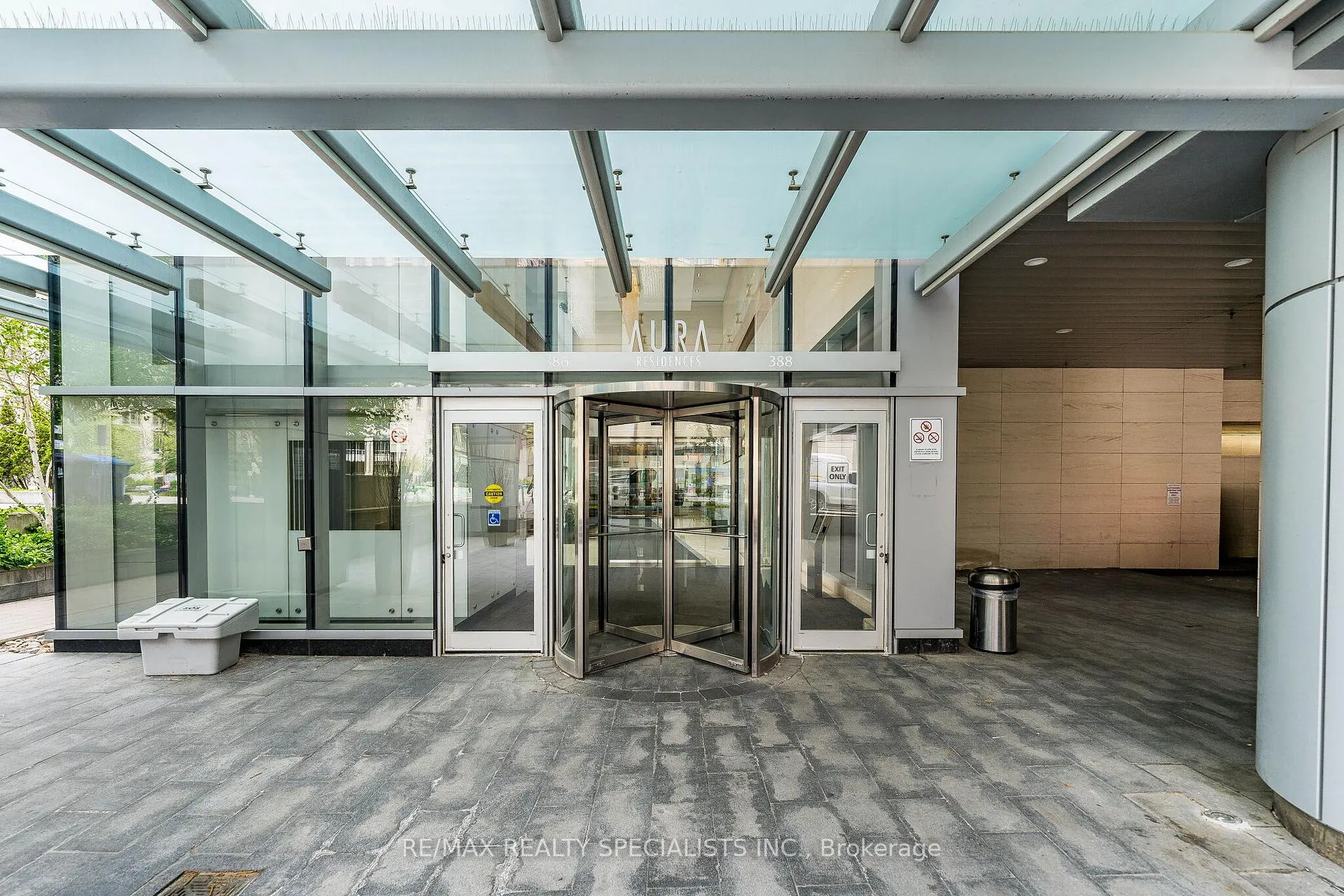 Photo 5 of Unit 7105, 388 Yonge Street, Toronto, Bay Street Corridor — HOMEH