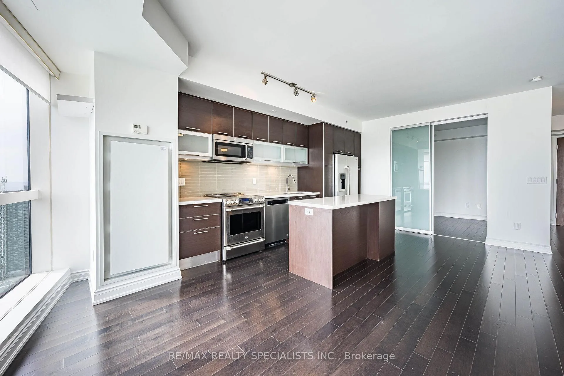 Photo 18 of Unit 7105, 388 Yonge Street, Toronto, Bay Street Corridor — HOMEH