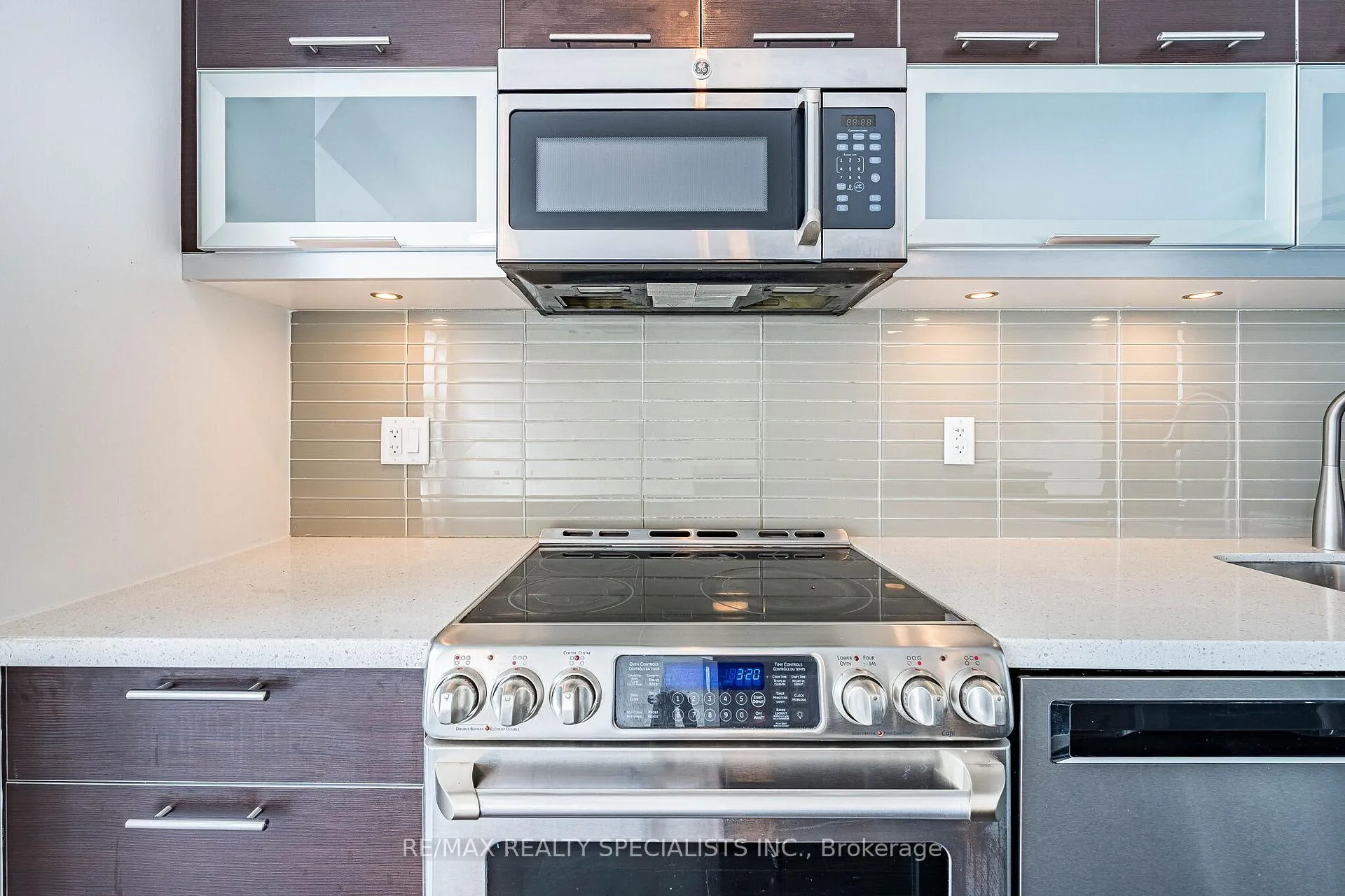 Photo 20 of Unit 7105, 388 Yonge Street, Toronto, Bay Street Corridor — HOMEH
