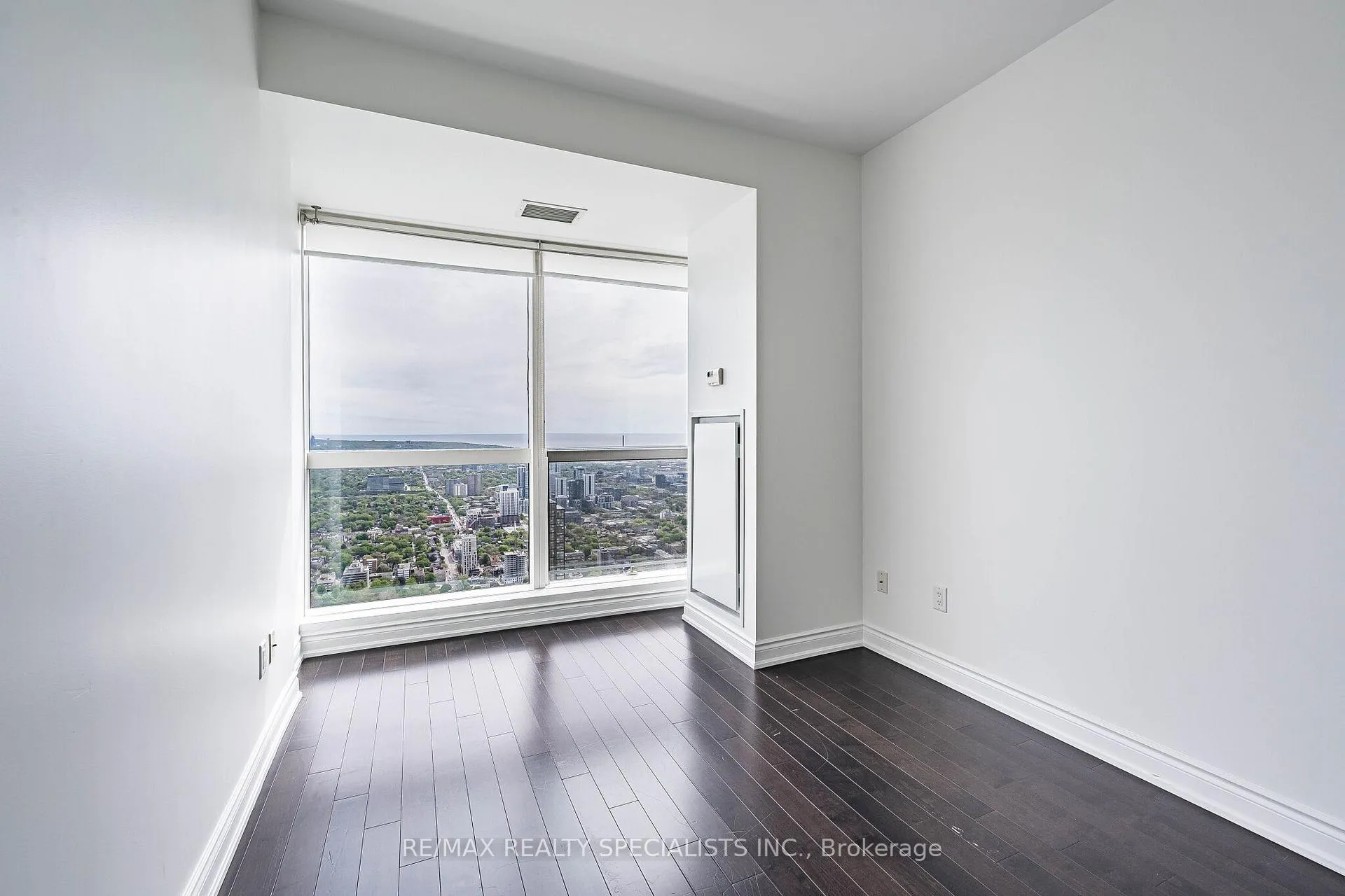 Photo 34 of Unit 7105, 388 Yonge Street, Toronto, Bay Street Corridor — HOMEH
