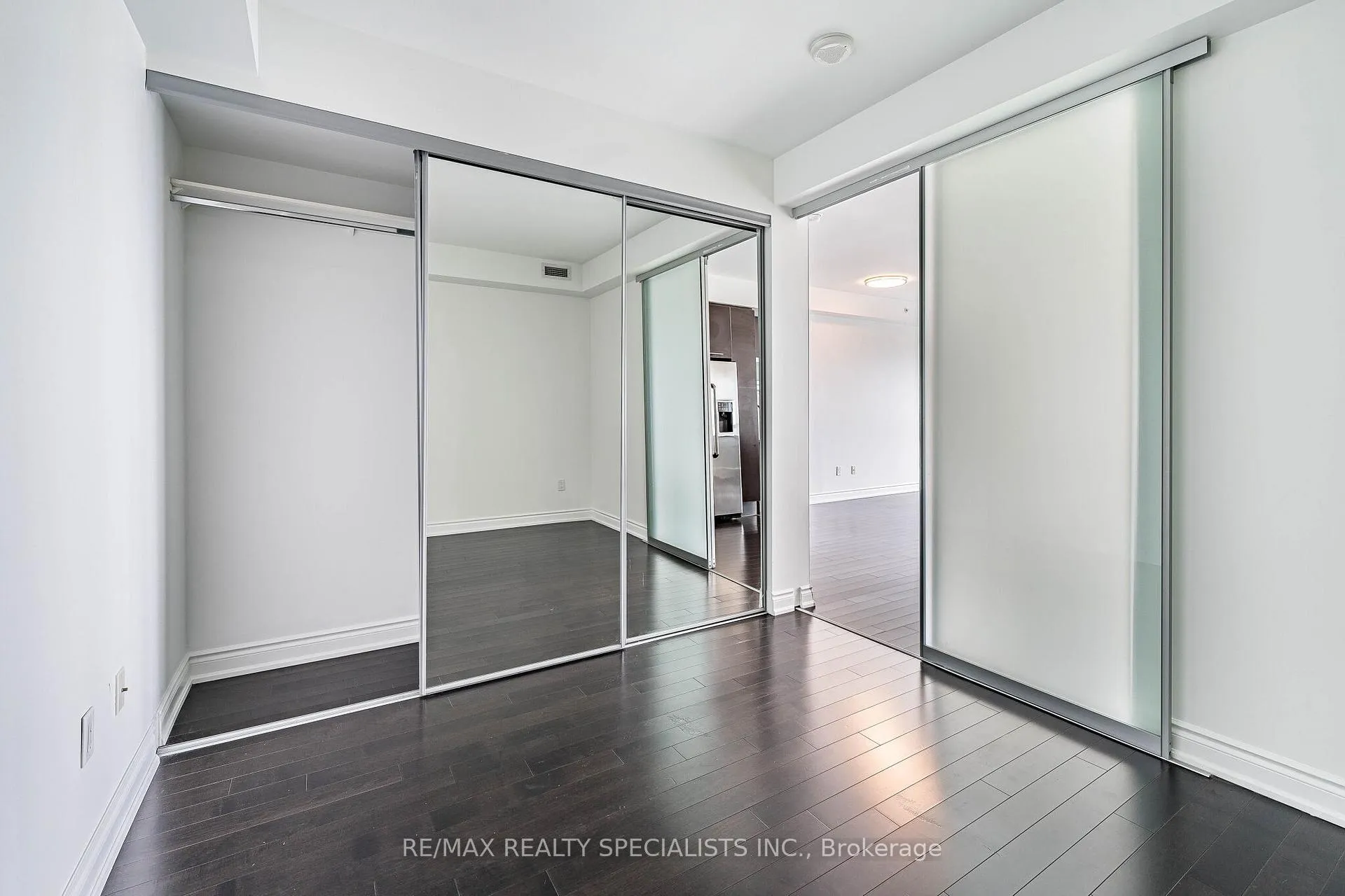 Photo 43 of Unit 7105, 388 Yonge Street, Toronto, Bay Street Corridor — HOMEH