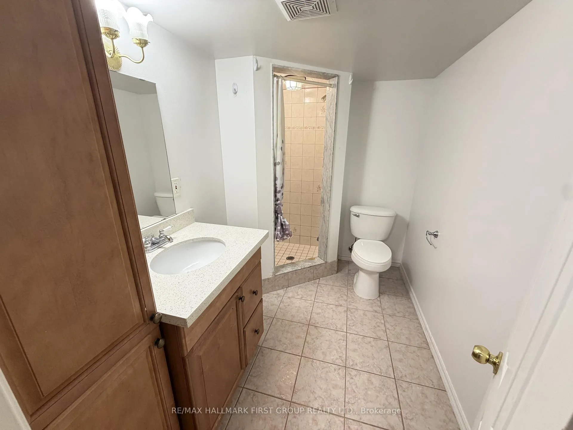 Photo 18 of Unit Bsmt, 46 Welsh Street, Ajax, Central West — HOMEH