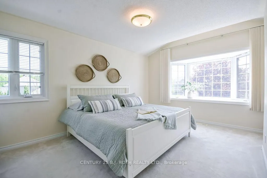 Photo 24 of 20 Boyd Crescent, Oro-Medonte, Moonstone — HOMEH