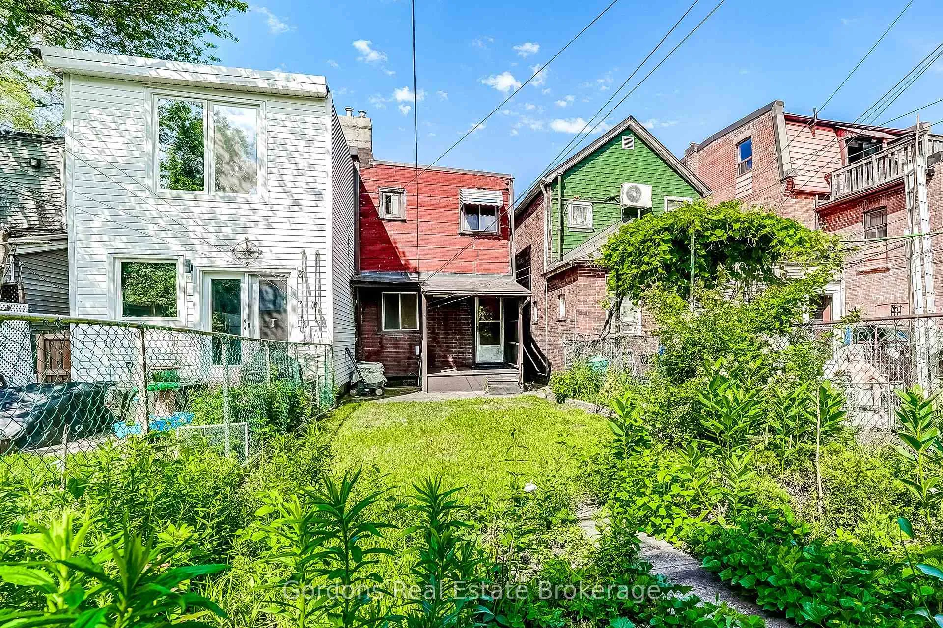 Photo 4 of 203 Donlands Avenue, Toronto, Danforth Village-East York — HOMEH