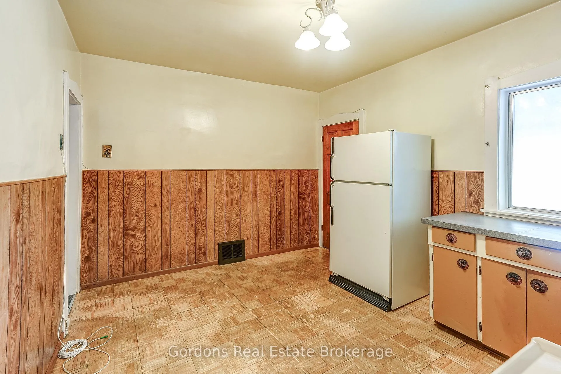 Photo 23 of 203 Donlands Avenue, Toronto, Danforth Village-East York — HOMEH