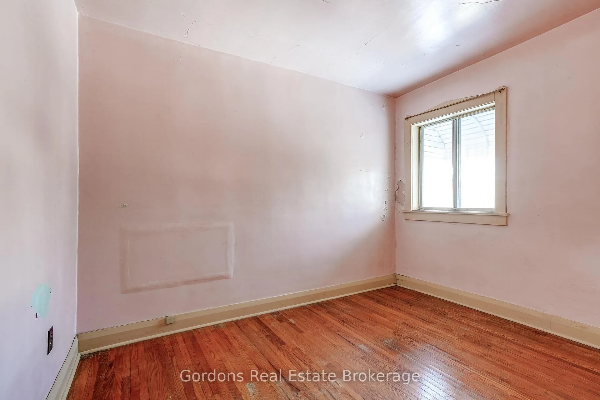 Photo 30 of 203 Donlands Avenue, Toronto, Danforth Village-East York — HOMEH