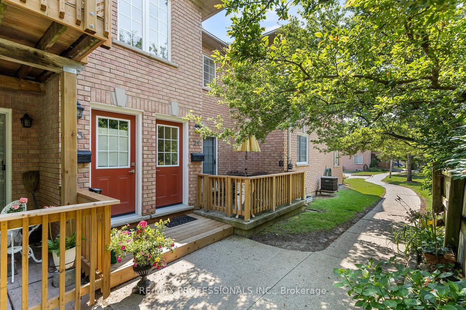 Photo 24 of Unit 24, 2333 Walker's Line, Burlington, Rose — HOMEH
