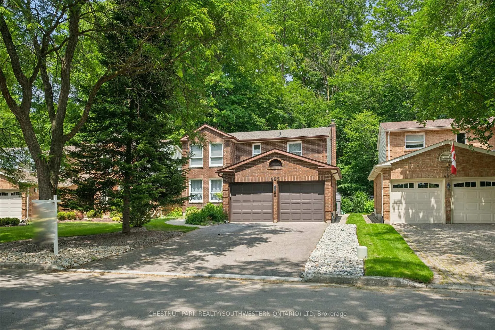 Photo 4 of 482 Foxhill Place, Waterloo — HOMEH