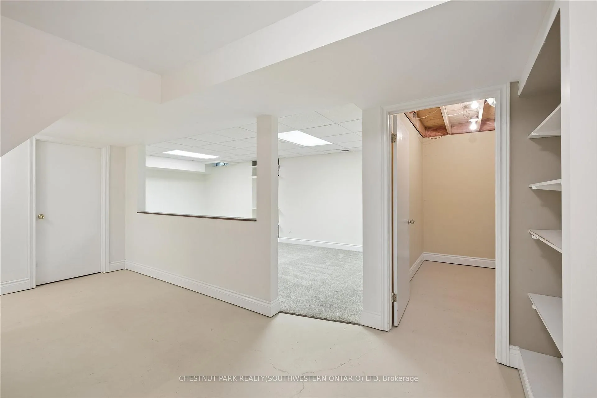 Photo 29 of 482 Foxhill Place, Waterloo — HOMEH