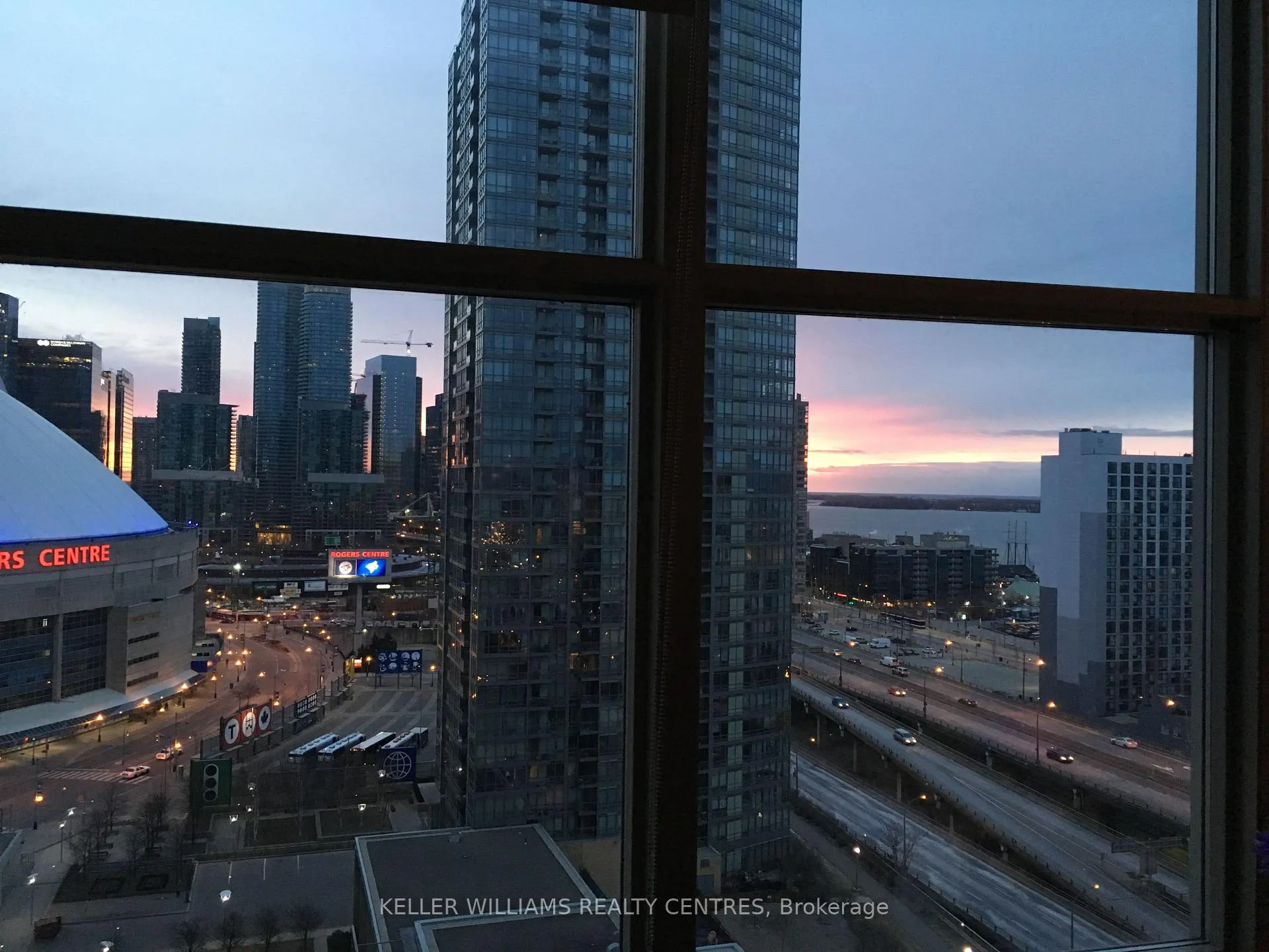 Photo 20 of Unit 1907, 35 Mariner Terrace, Toronto, Waterfront Communities — HOMEH