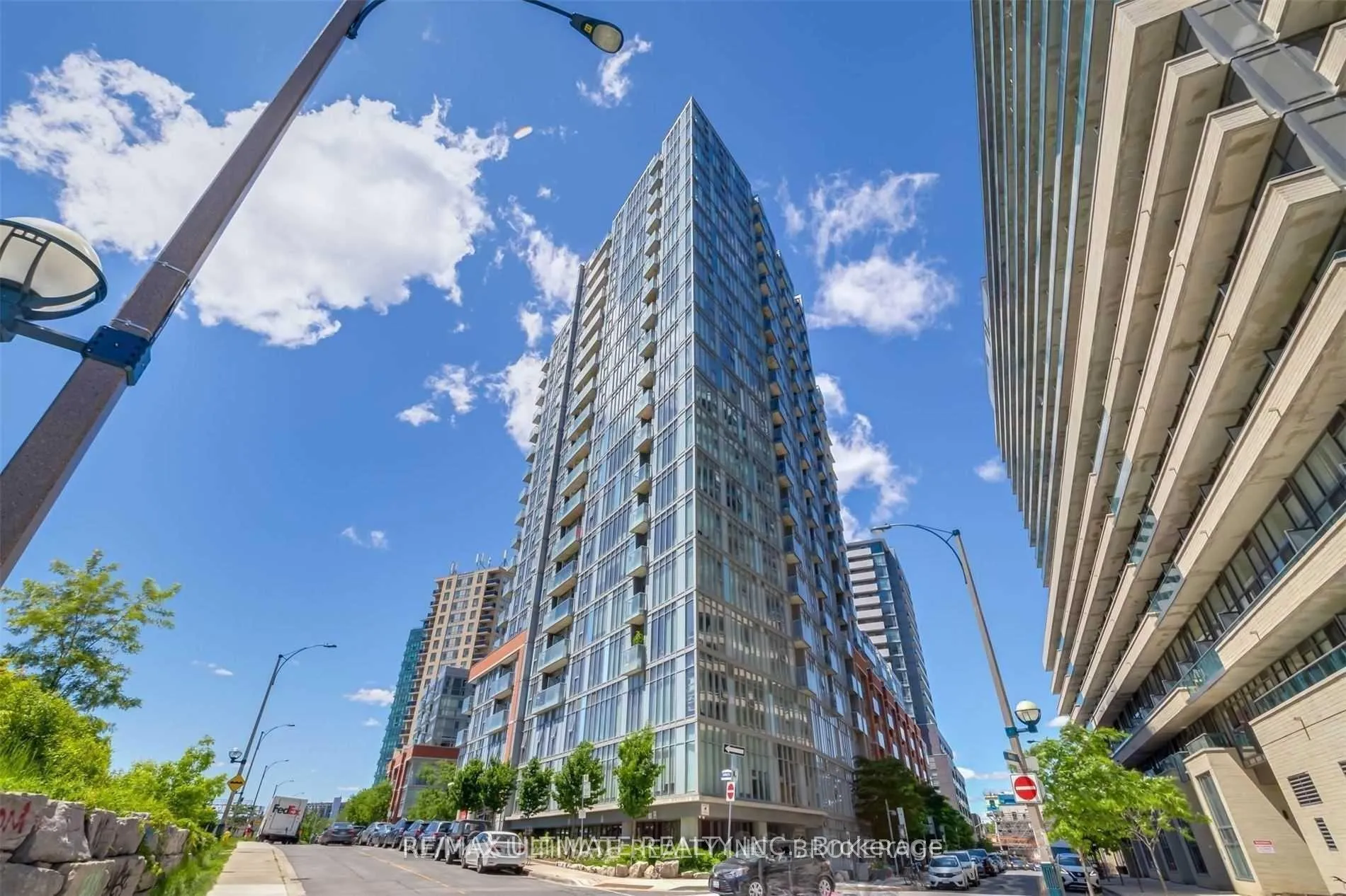 Front of Unit 1811, 150 Sudbury Street