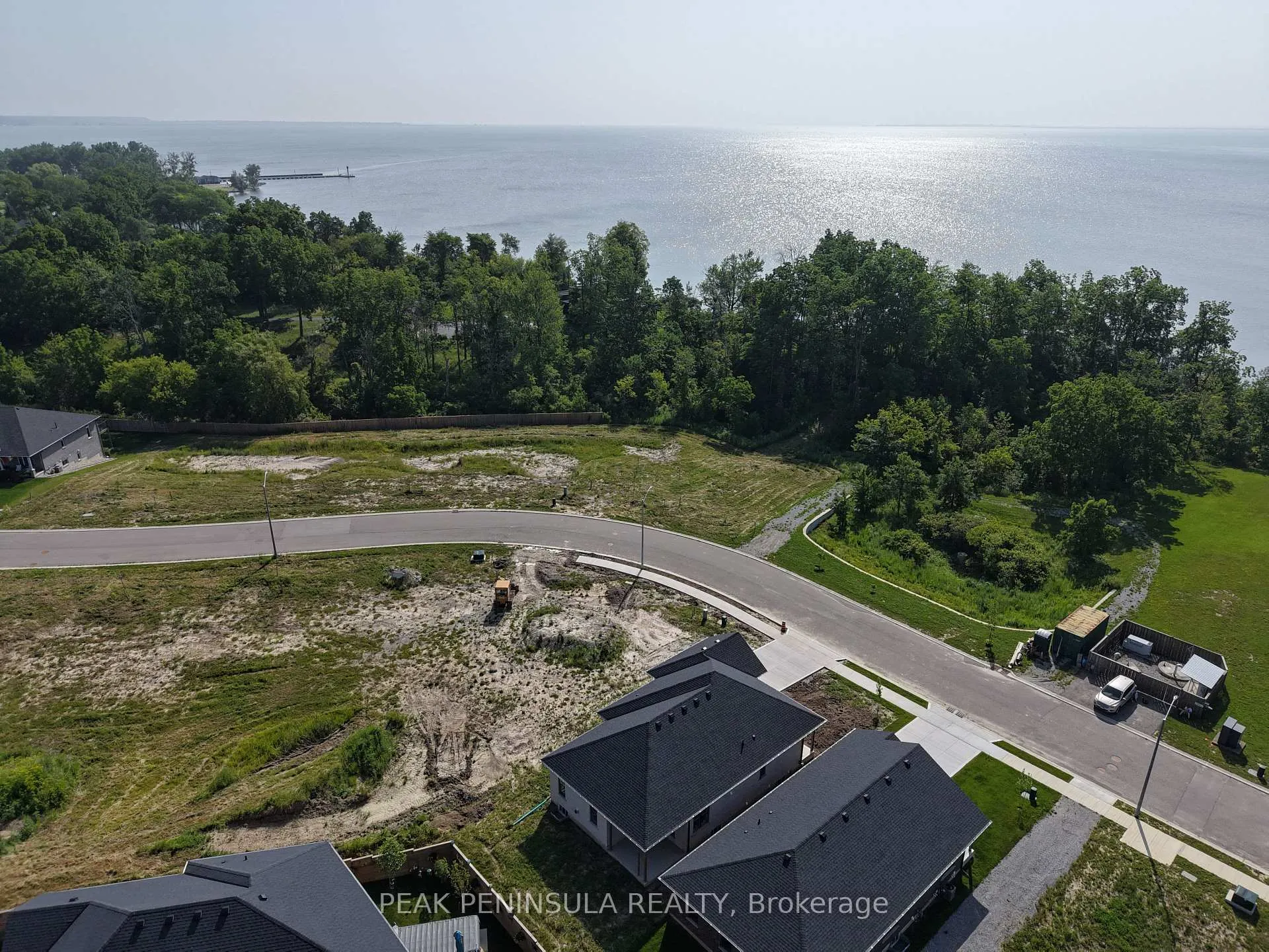 Photo 8 of 67 Hunter Drive S, Norfolk, Port Rowan — HOMEH
