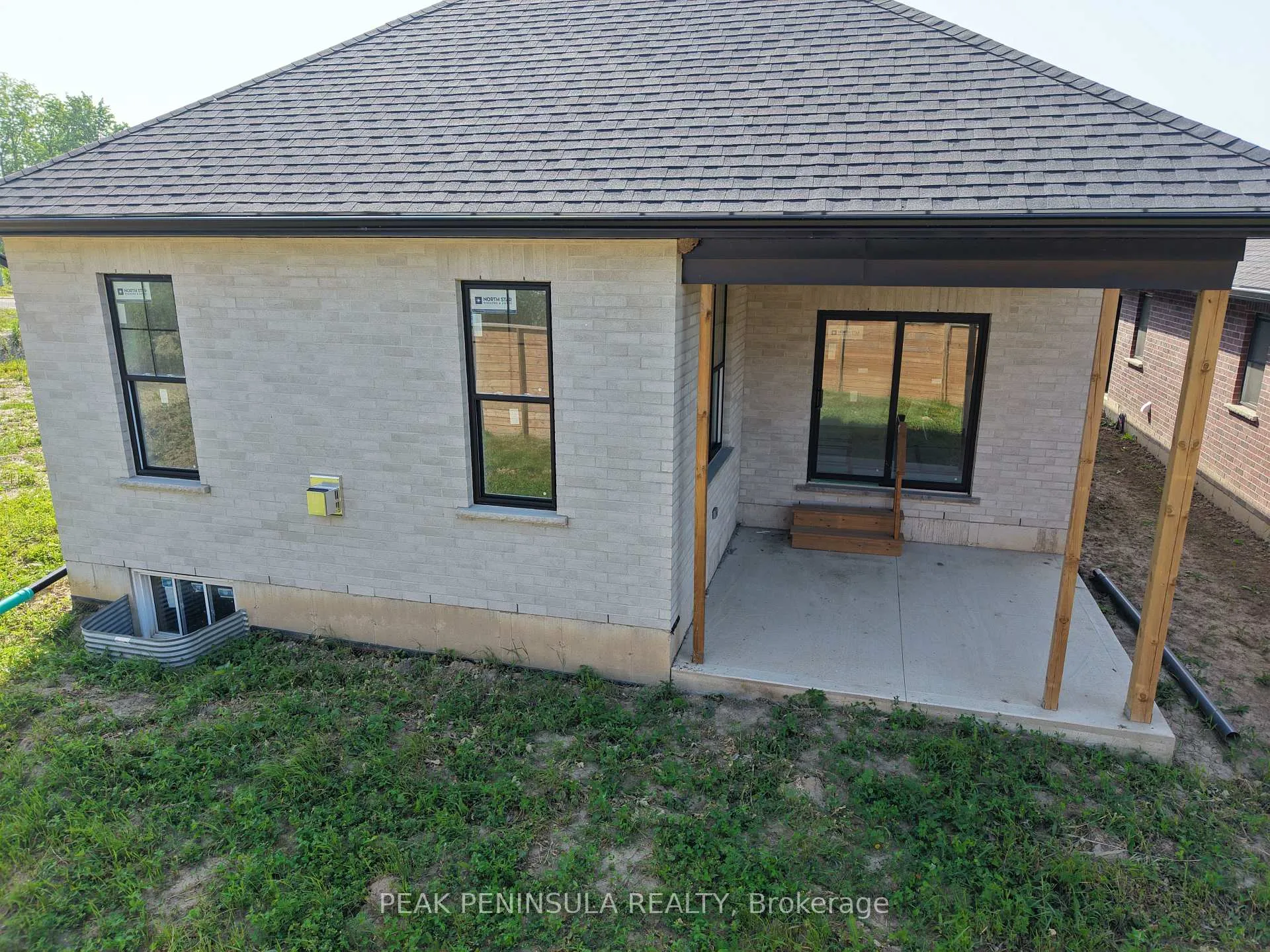 Photo 12 of 67 Hunter Drive S, Norfolk, Port Rowan — HOMEH