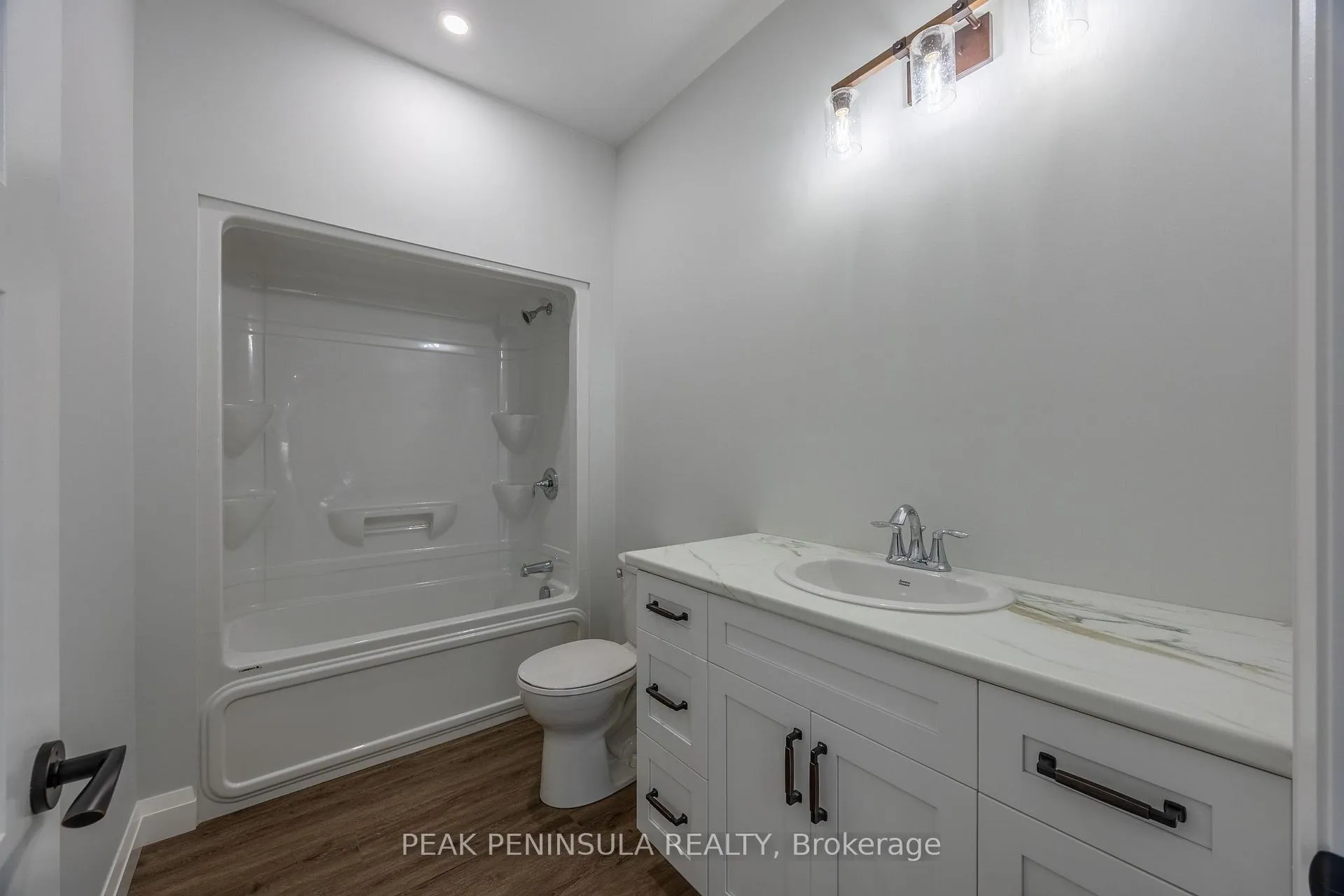 Photo 26 of 67 Hunter Drive S, Norfolk, Port Rowan — HOMEH