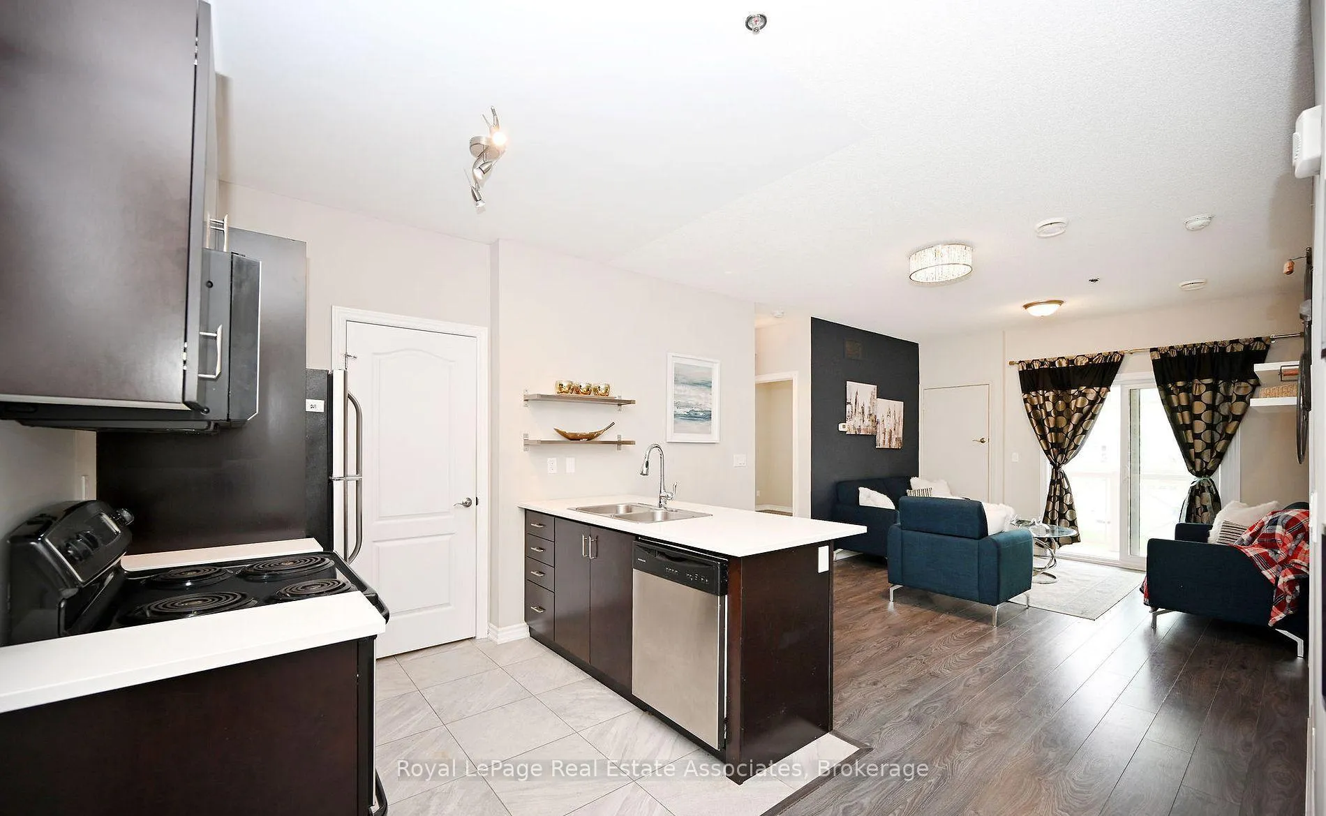 Photo 11 of Unit 209, 1370 Costigan Road, Milton, Clarke — HOMEH