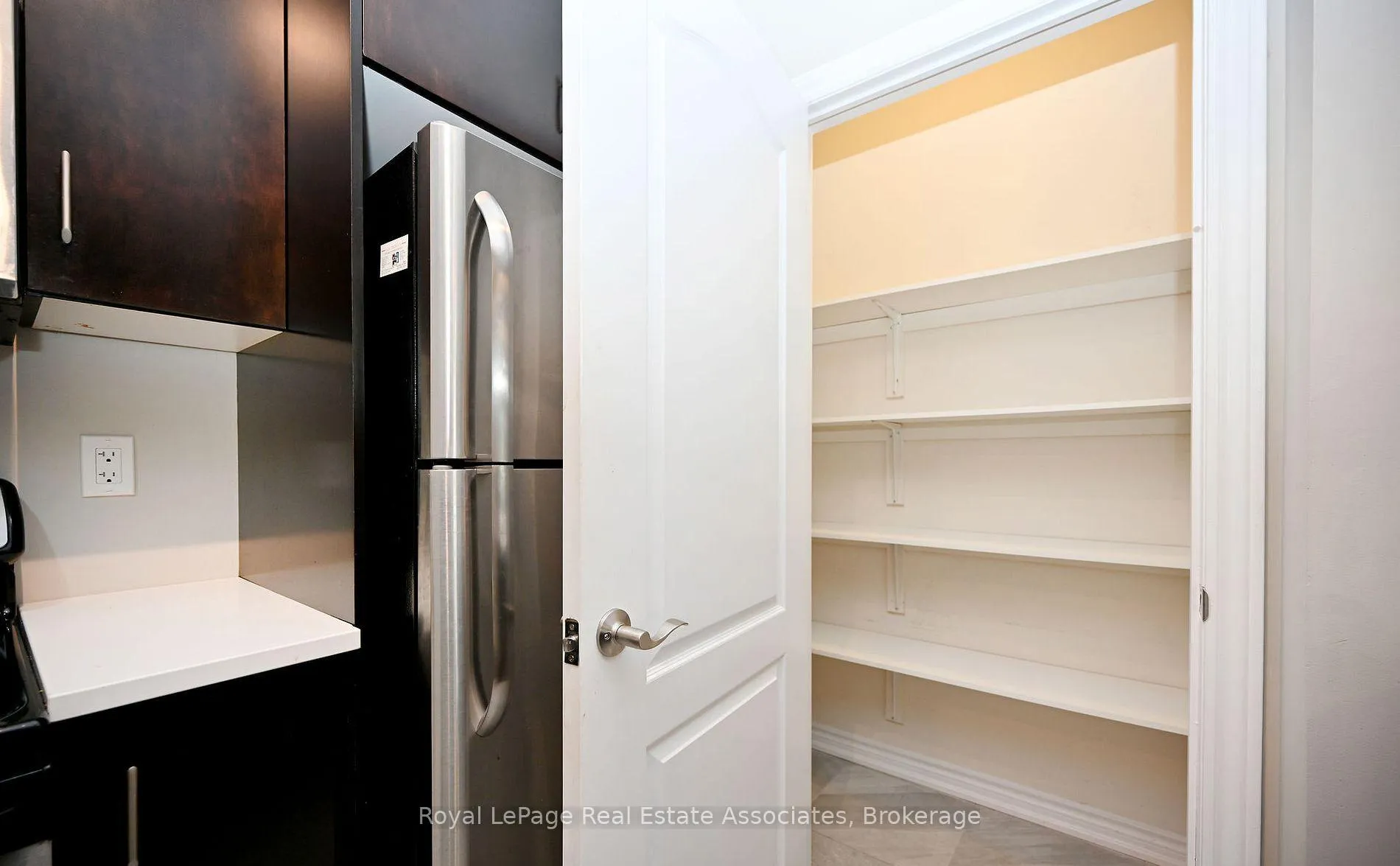Photo 24 of Unit 209, 1370 Costigan Road, Milton, Clarke — HOMEH