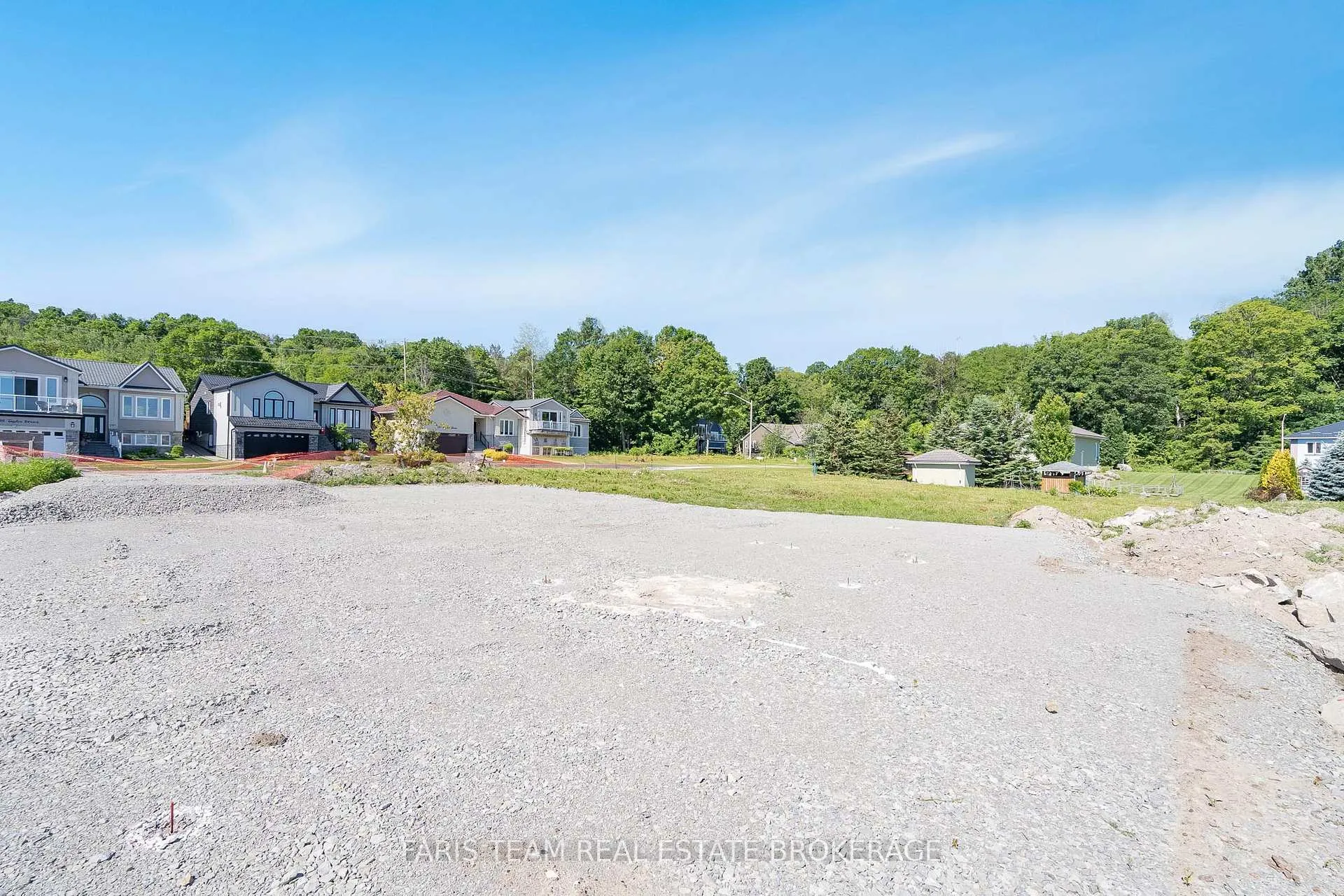 Photo 4 of 601 Taylor Drive, Midland — HOMEH