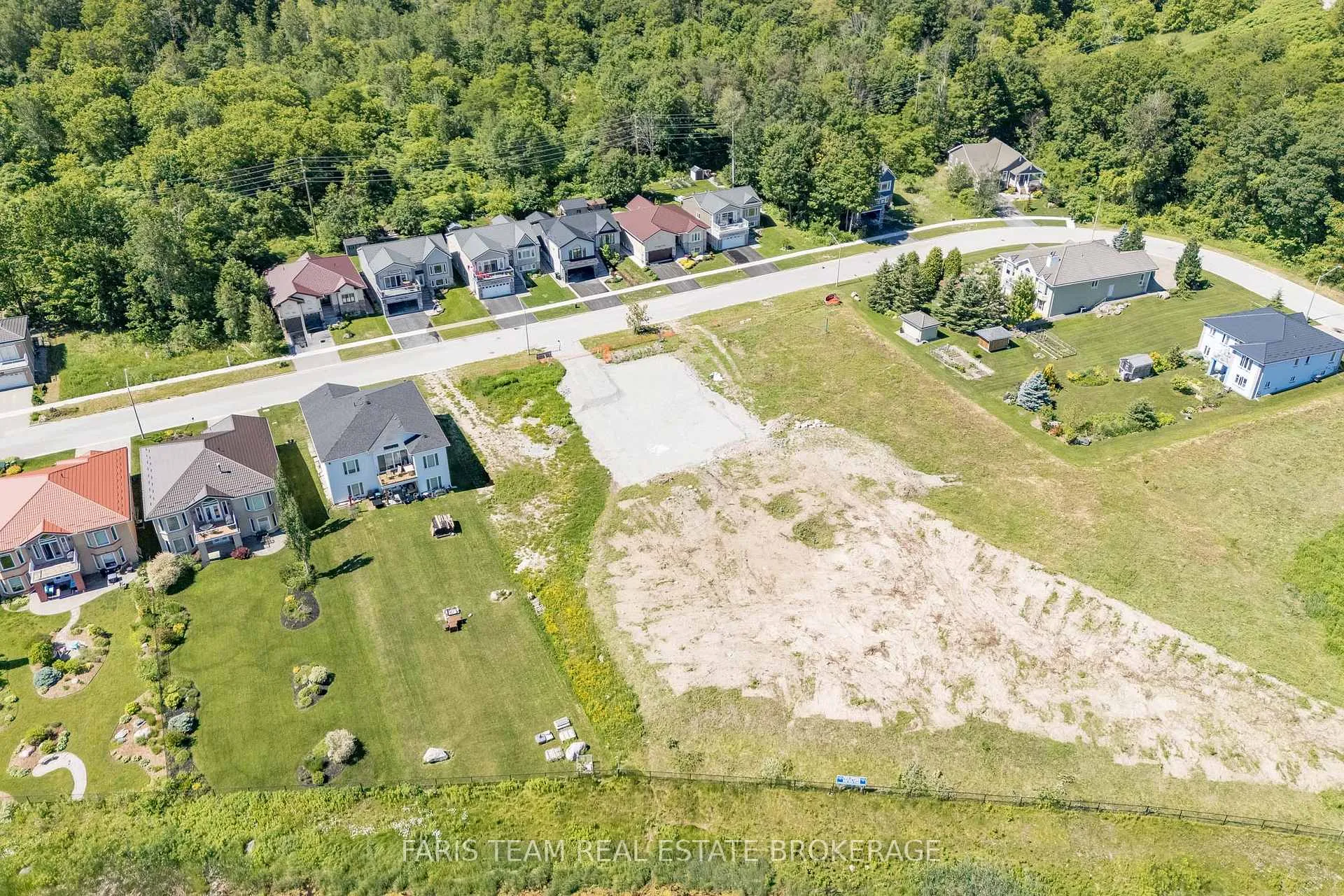 Photo 8 of 601 Taylor Drive, Midland — HOMEH