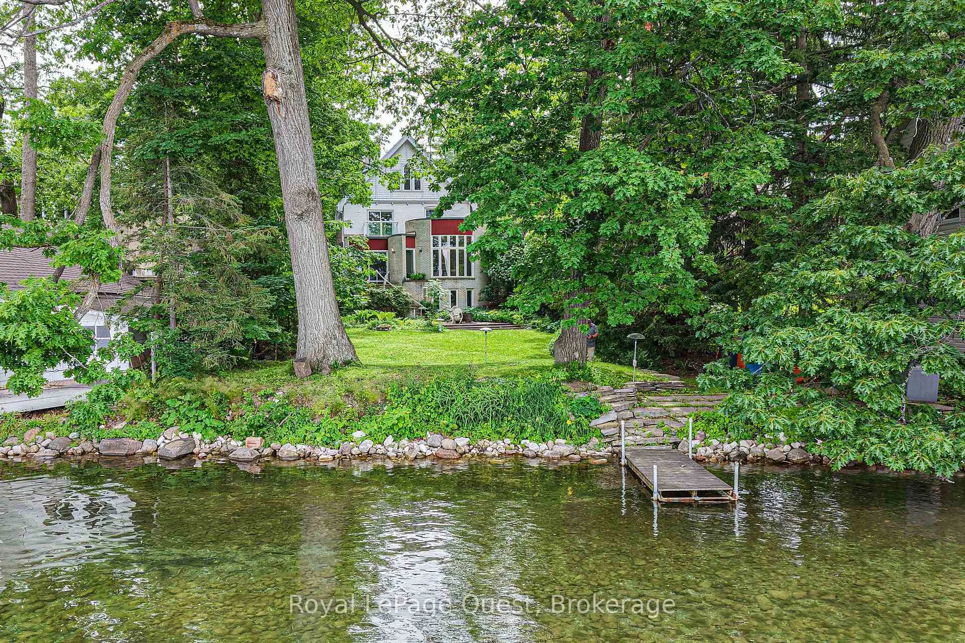 Photo 1 of 258 Bay Street, Orillia — HOMEH