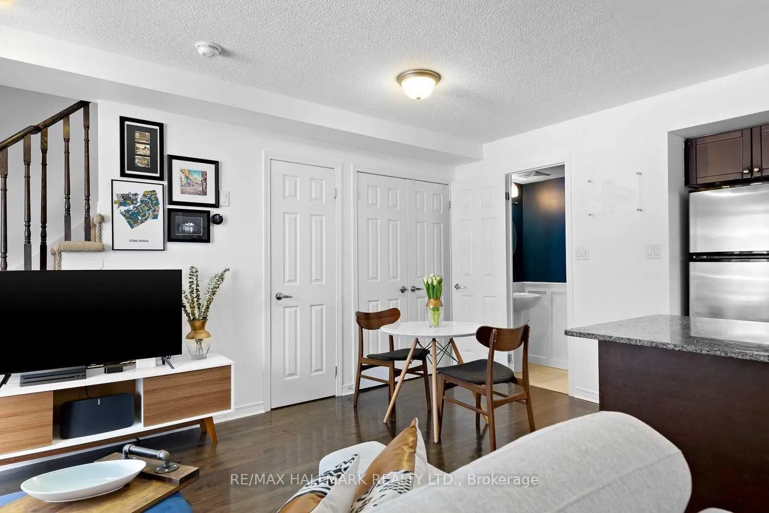 Photo 9 of Unit 122, 11 Ruttan Street, Toronto, Dufferin Grove — HOMEH