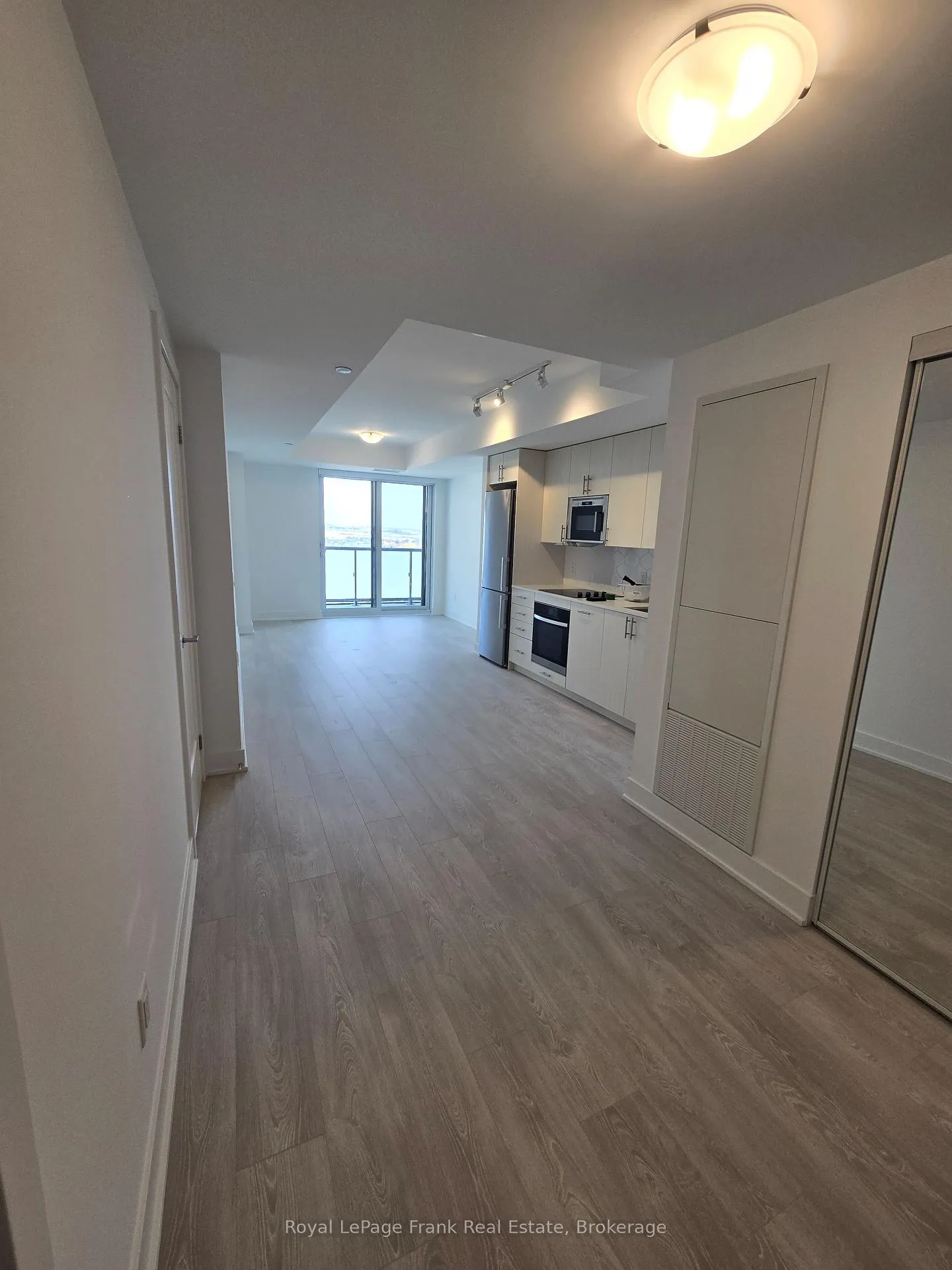 Photo 2 of Unit 1020, 2545 Simcoe Street N, Oshawa, Windfields — HOMEH