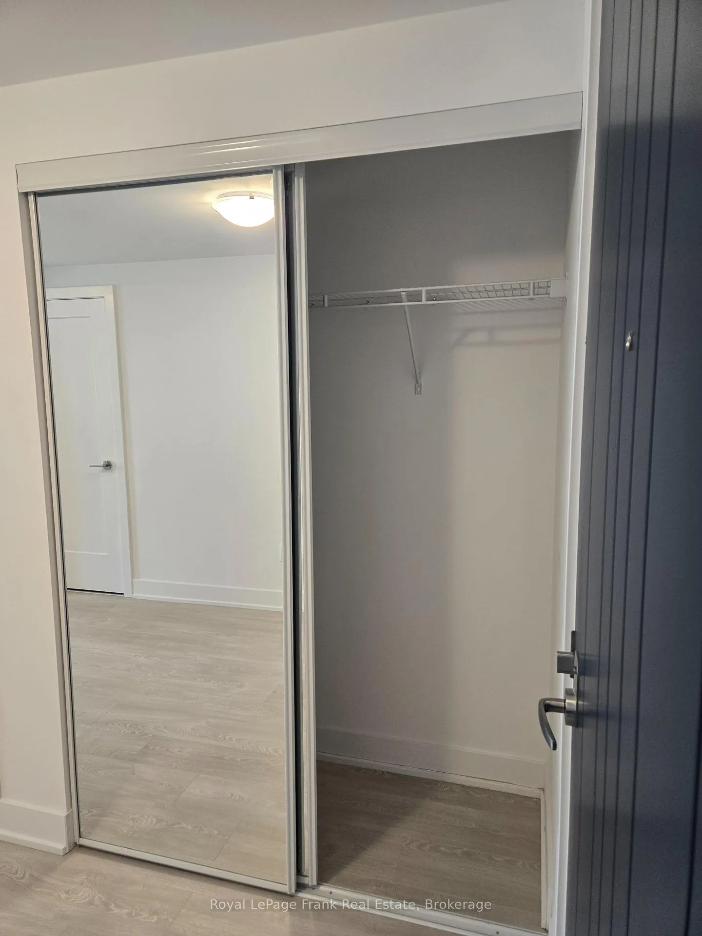 Photo 8 of Unit 1020, 2545 Simcoe Street N, Oshawa, Windfields — HOMEH