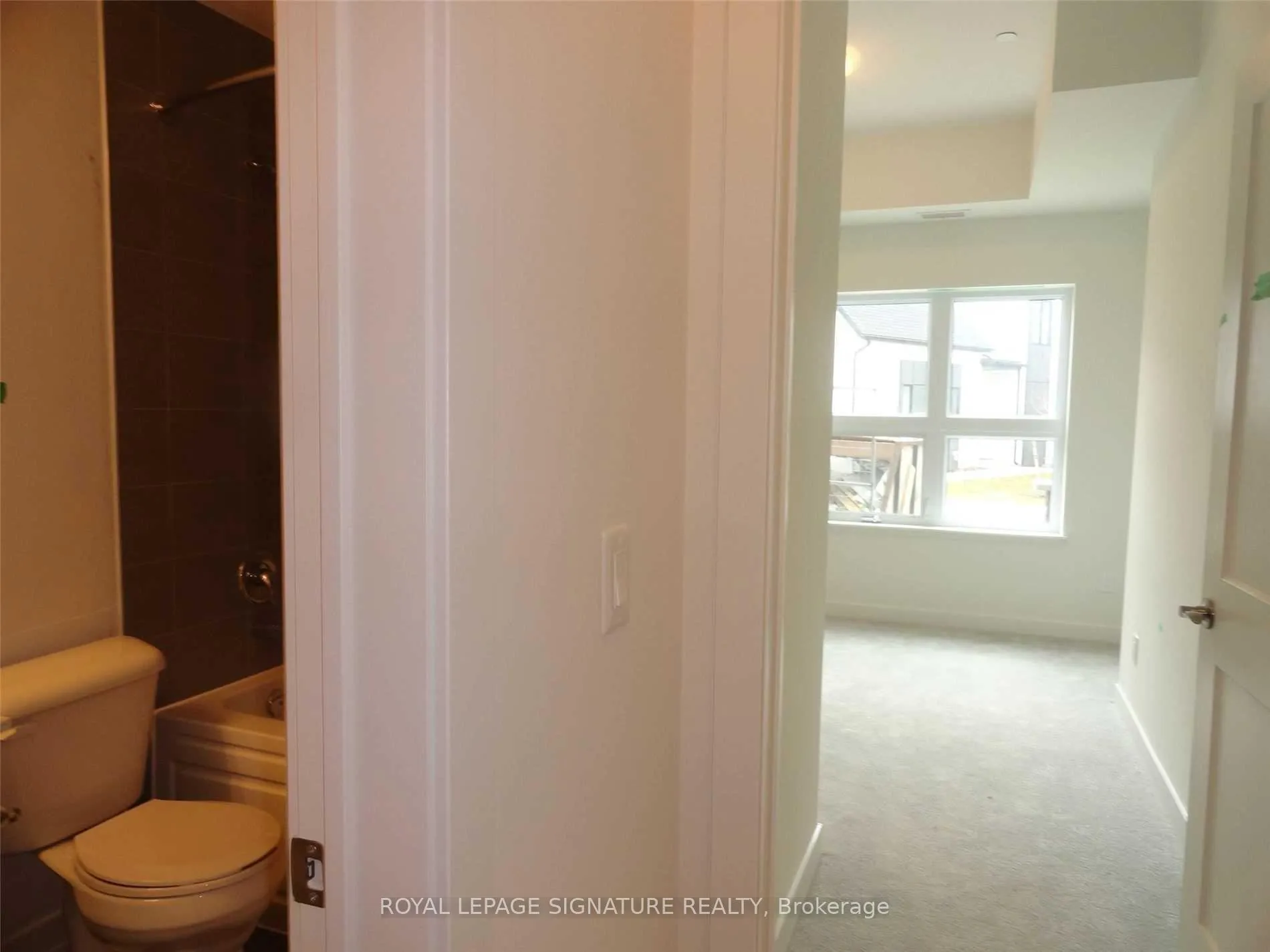 Photo 8 of Unit 104, 110 Fergus Avenue, Kitchener, Stanley Park — HOMEH