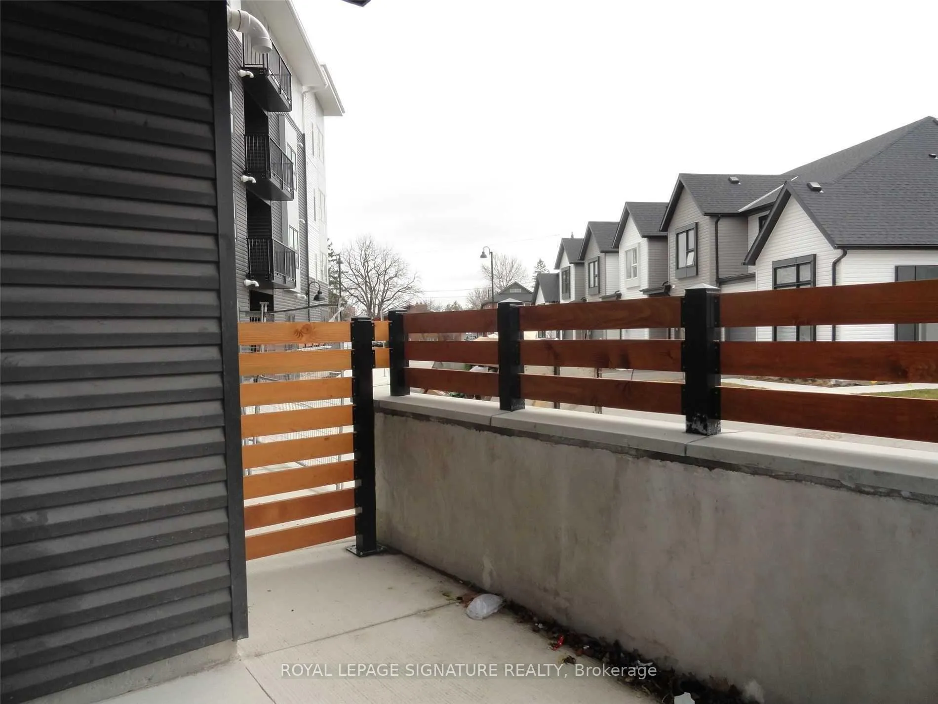 Photo 13 of Unit 104, 110 Fergus Avenue, Kitchener, Stanley Park — HOMEH