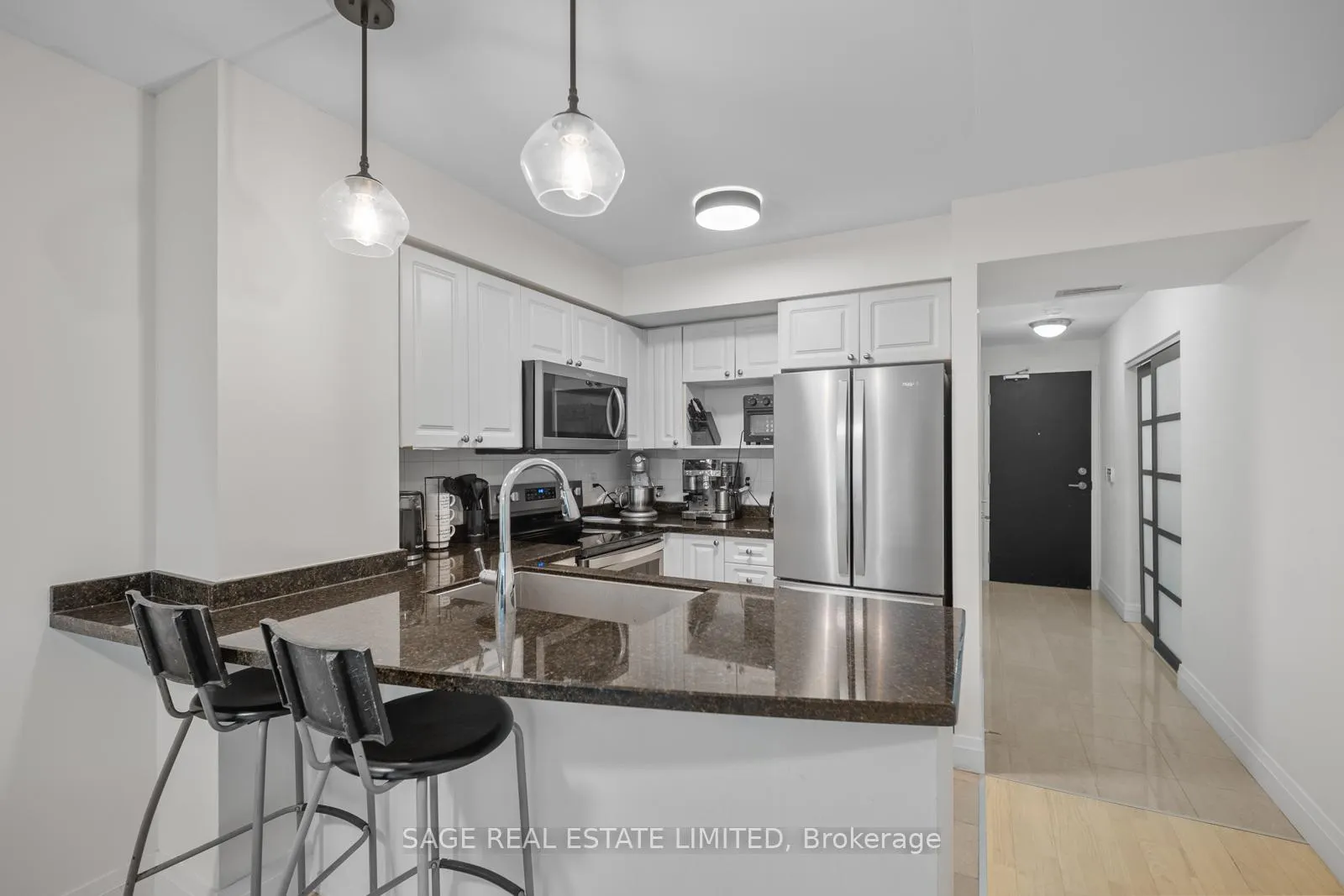 Photo 7 of Unit 815, 18 Yonge Street, Toronto, Waterfront Communities — HOMEH
