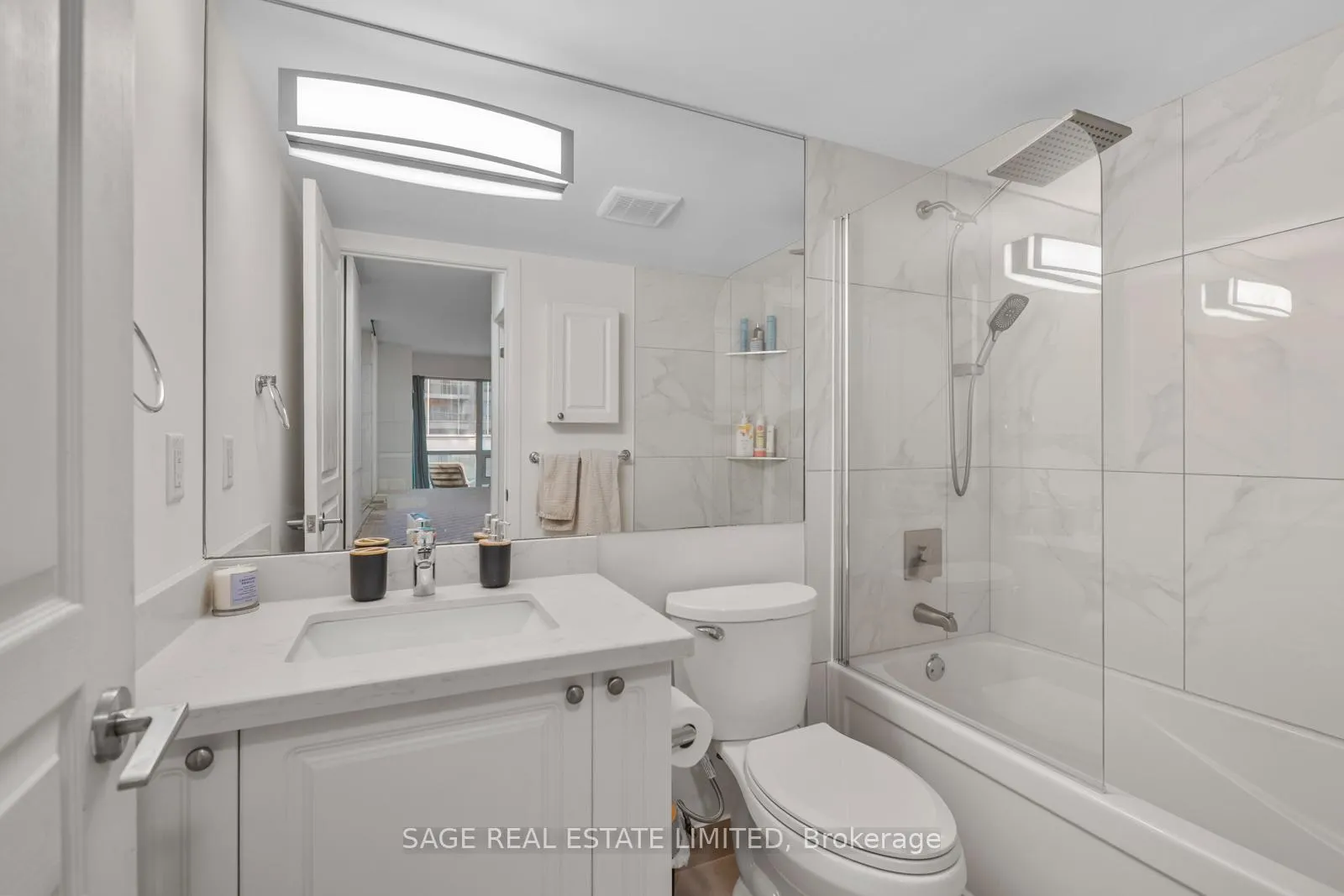 Photo 24 of Unit 815, 18 Yonge Street, Toronto, Waterfront Communities — HOMEH