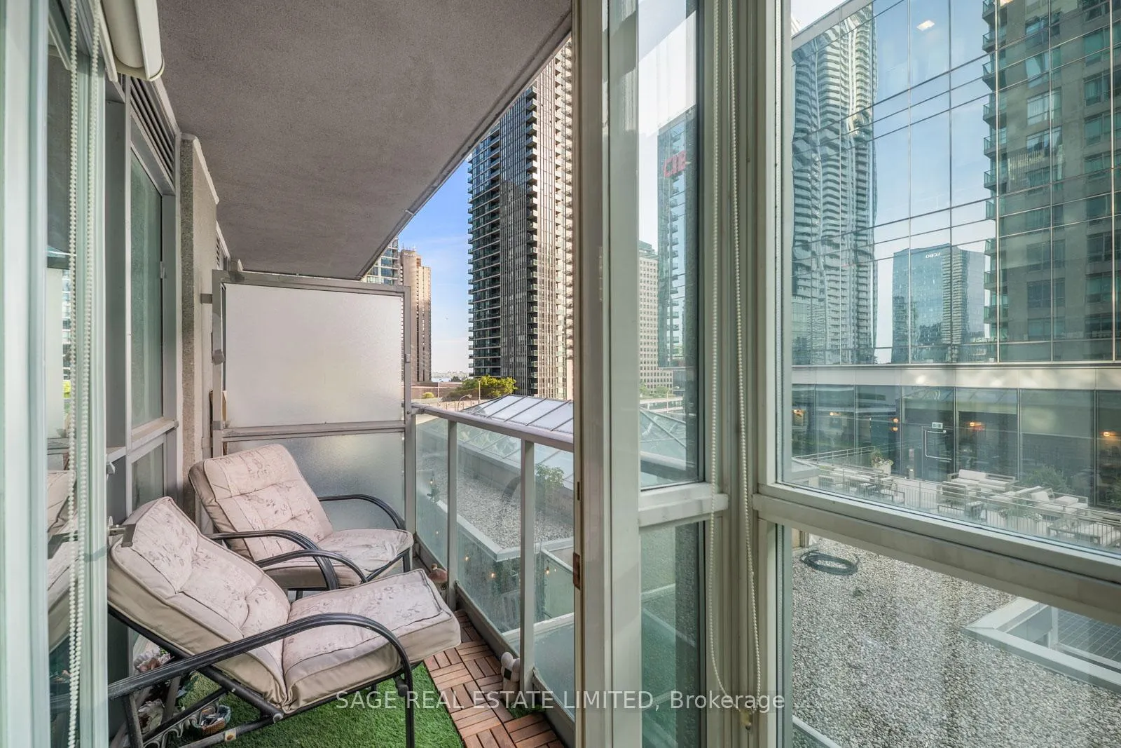 Photo 26 of Unit 815, 18 Yonge Street, Toronto, Waterfront Communities — HOMEH