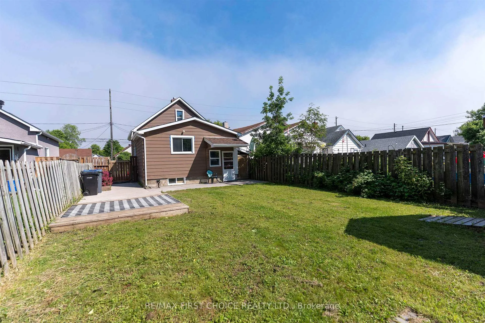 Photo 26 of 124 Empress Avenue S, Thunder Bay, West End — HOMEH