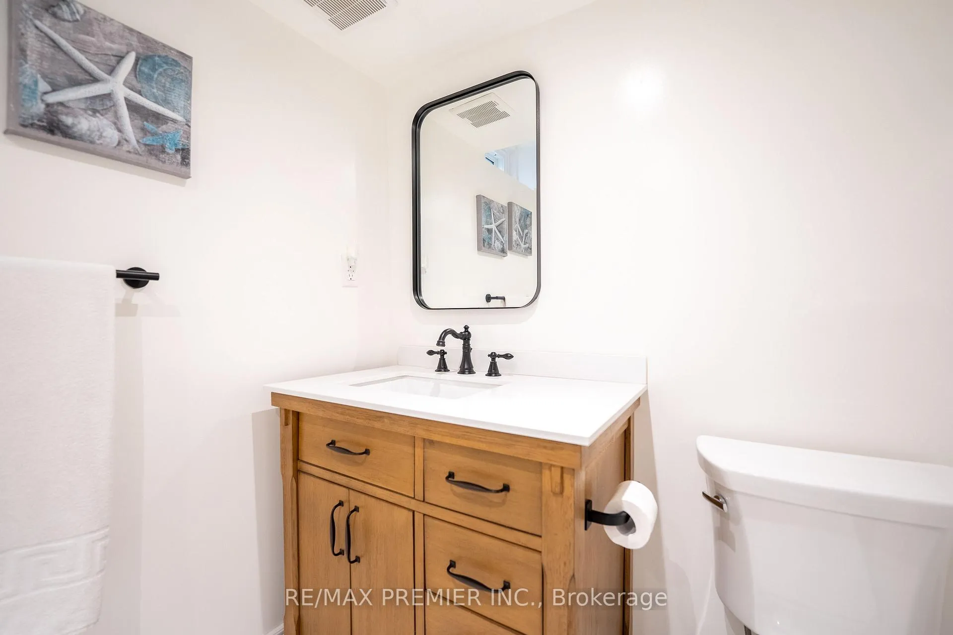 Photo 24 of 22 Laura Sabrina Drive, Vaughan, Sonoma Heights — HOMEH