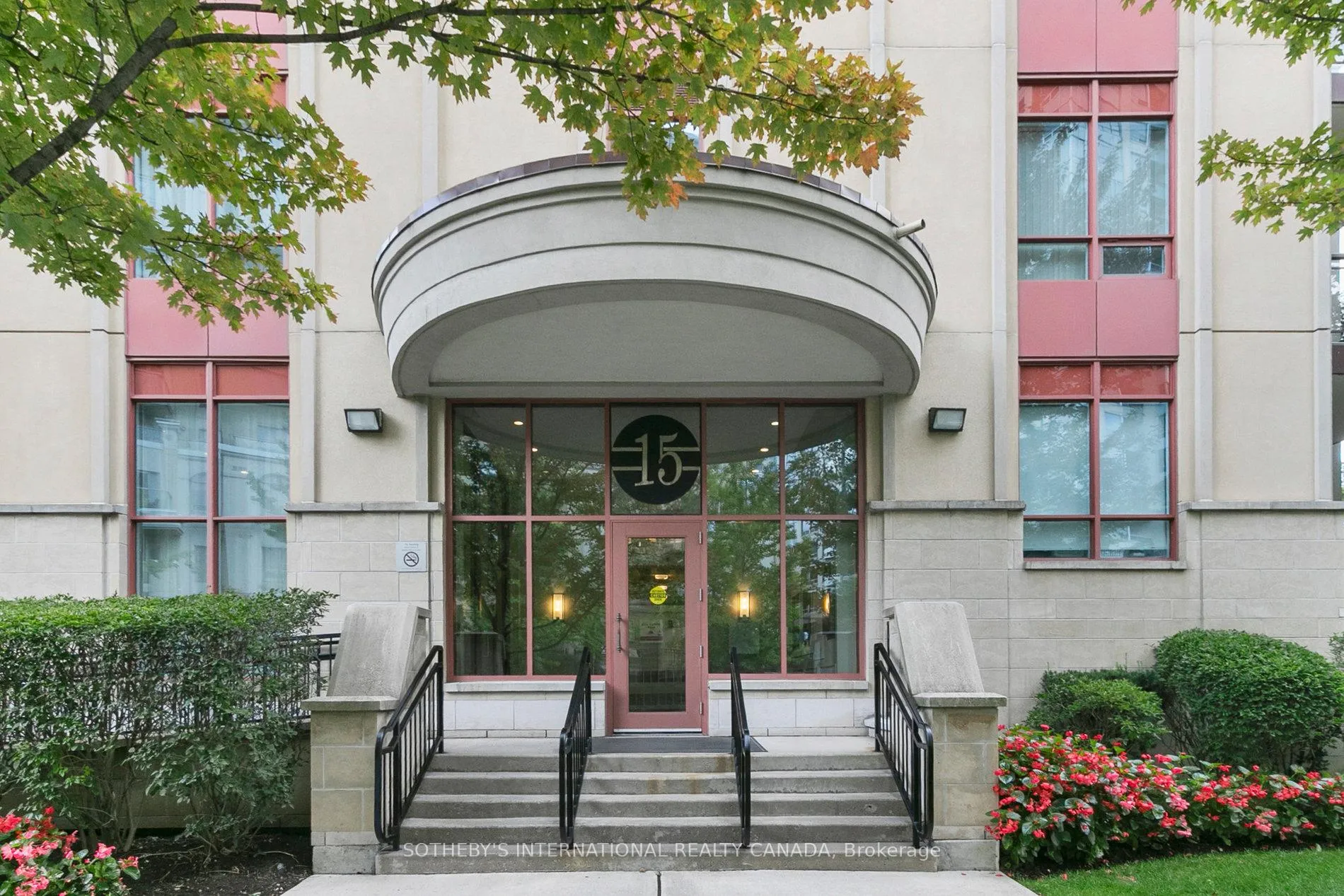 Front of Unit 102, 15 Rean Drive