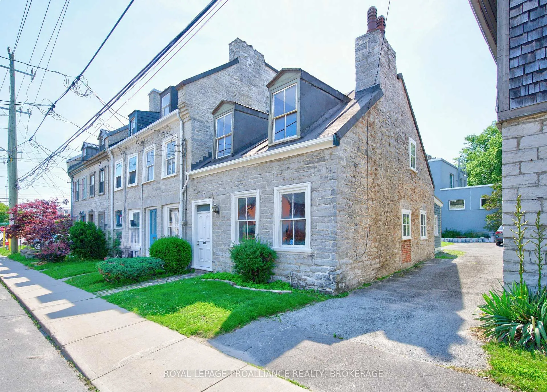 Photo 2 of 14 Rideau Street, Kingston, East of Sir John A. Blvd — HOMEH