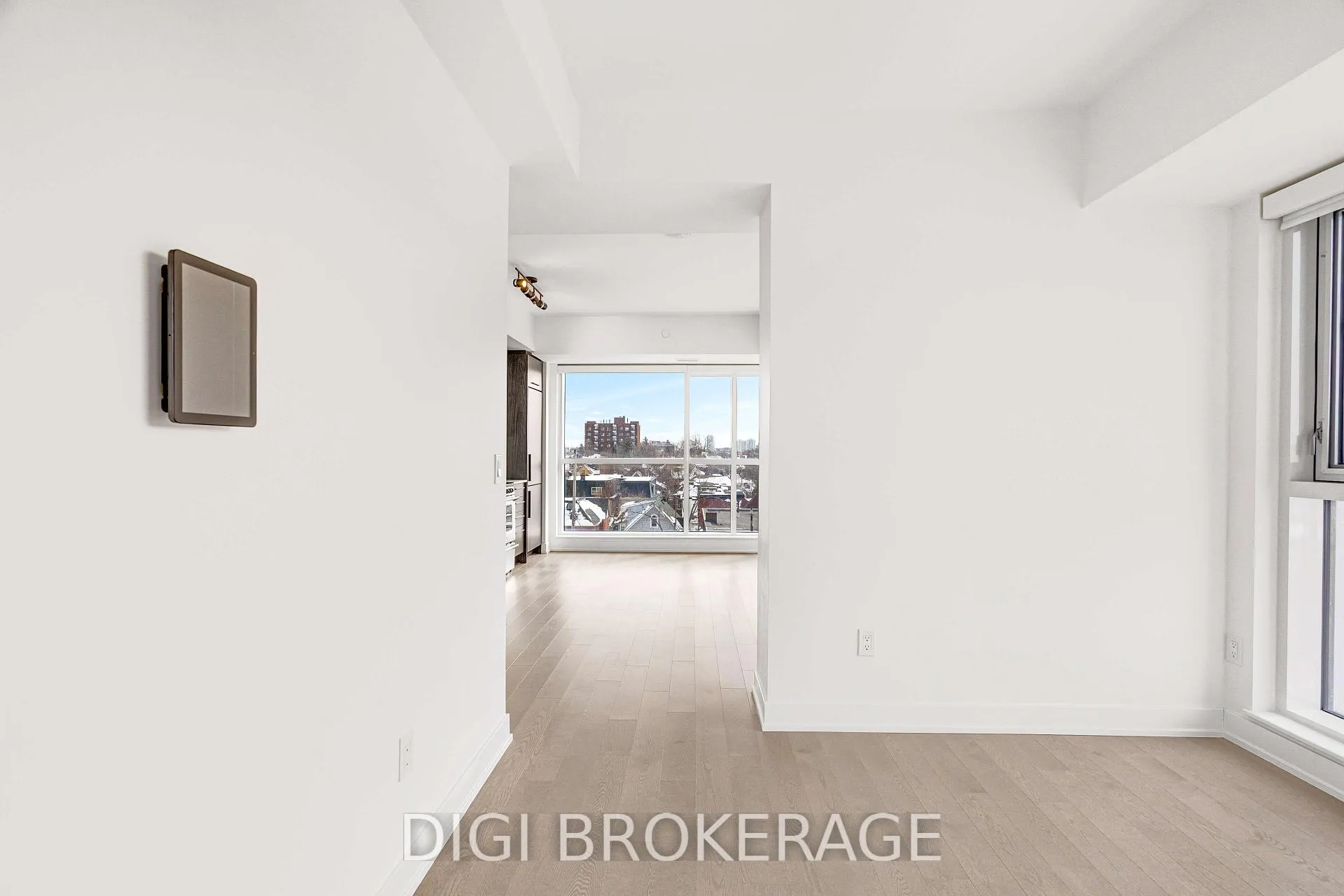 Photo 7 of Unit 907, 560 Rideau Street, Ottawa, Sandy Hill — HOMEH