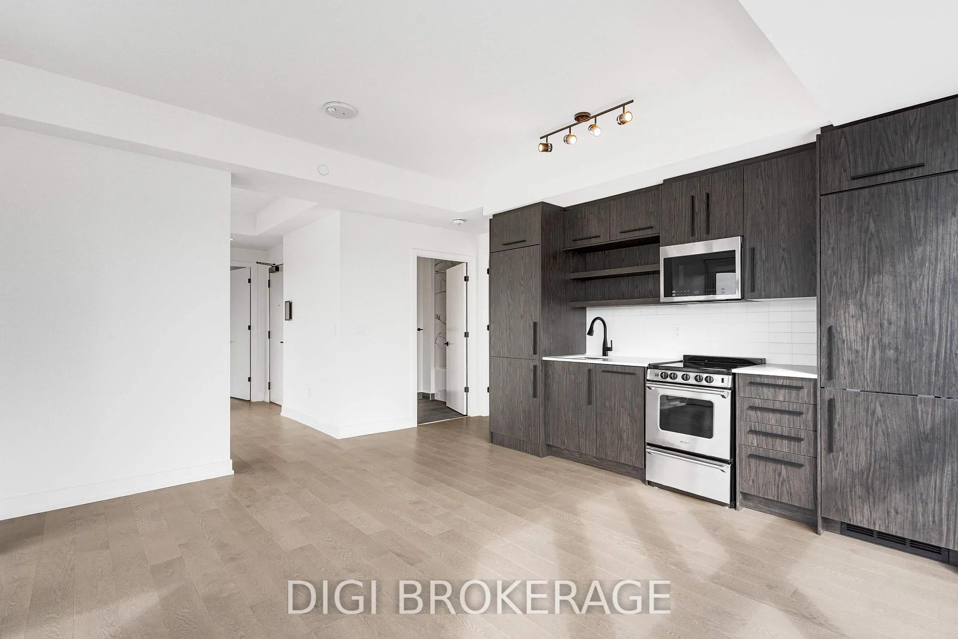 Photo 17 of Unit 907, 560 Rideau Street, Ottawa, Sandy Hill — HOMEH