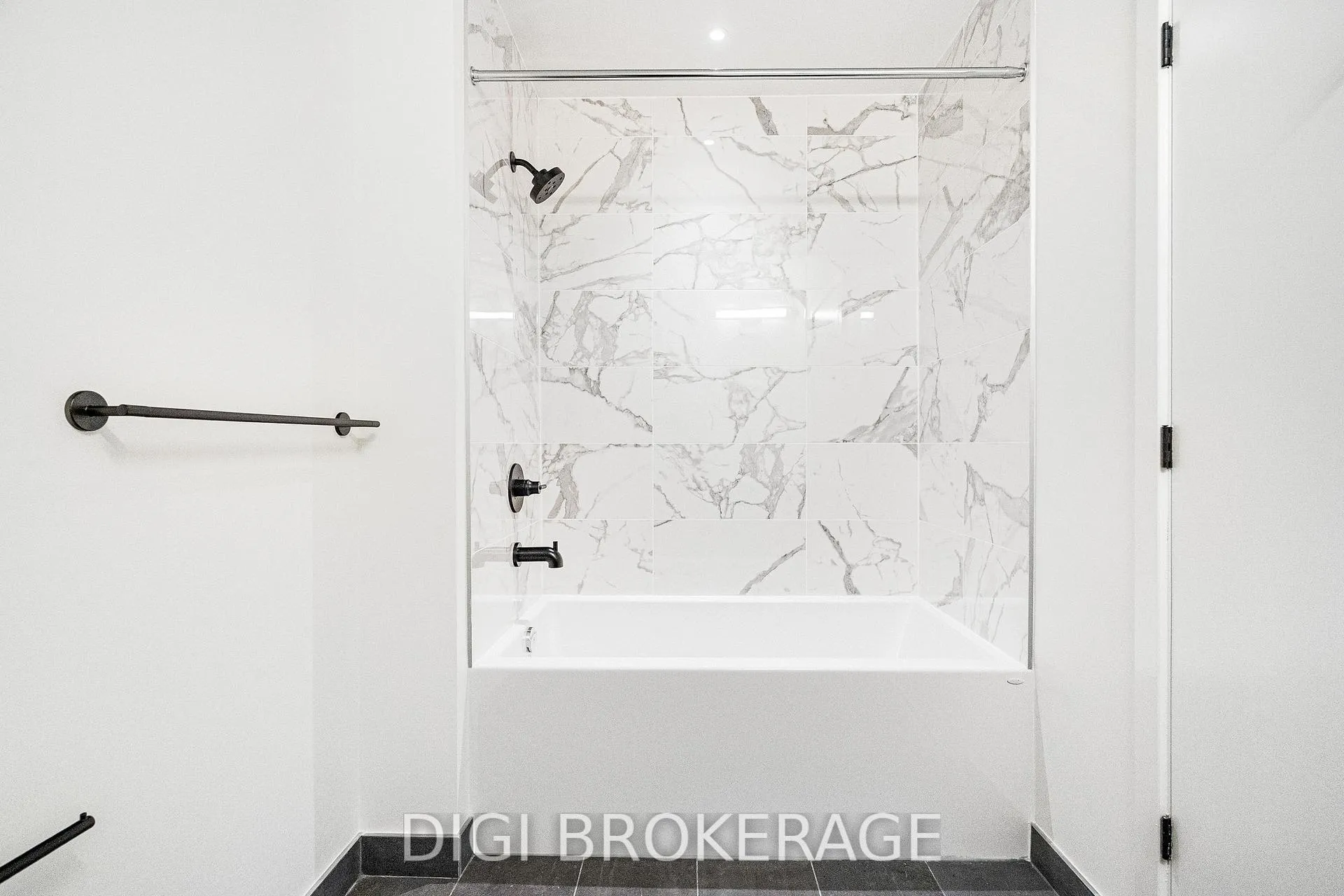 Photo 19 of Unit 907, 560 Rideau Street, Ottawa, Sandy Hill — HOMEH