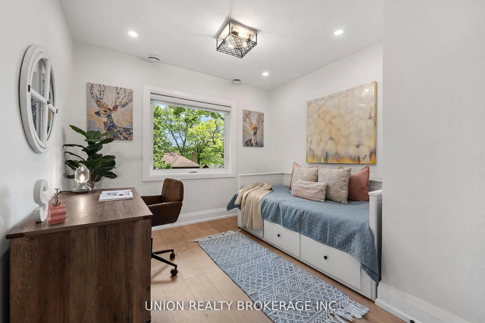 Photo 25 of 50 Beaufort Road, Toronto, The Beaches — HOMEH