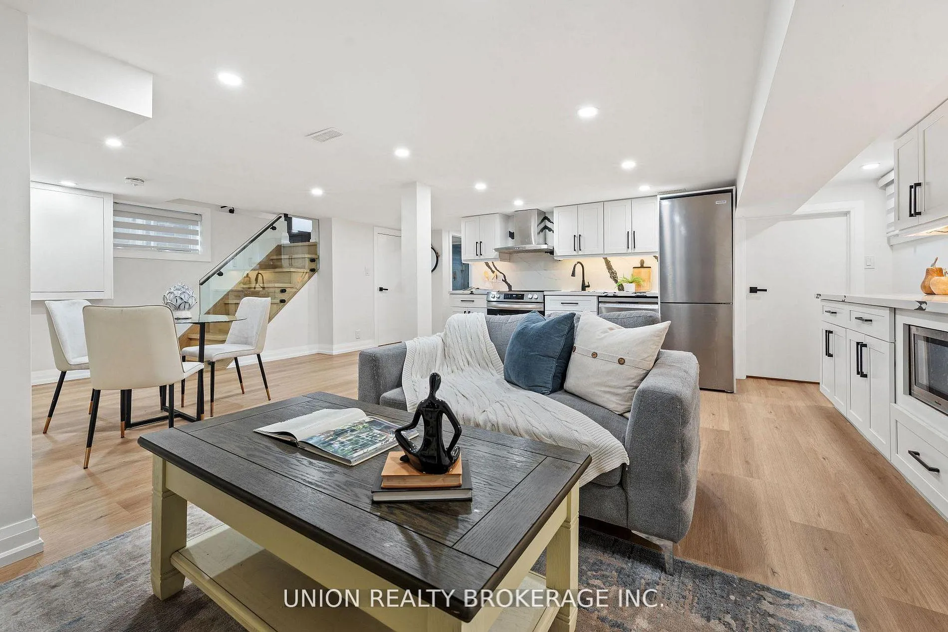 Photo 28 of 50 Beaufort Road, Toronto, The Beaches — HOMEH