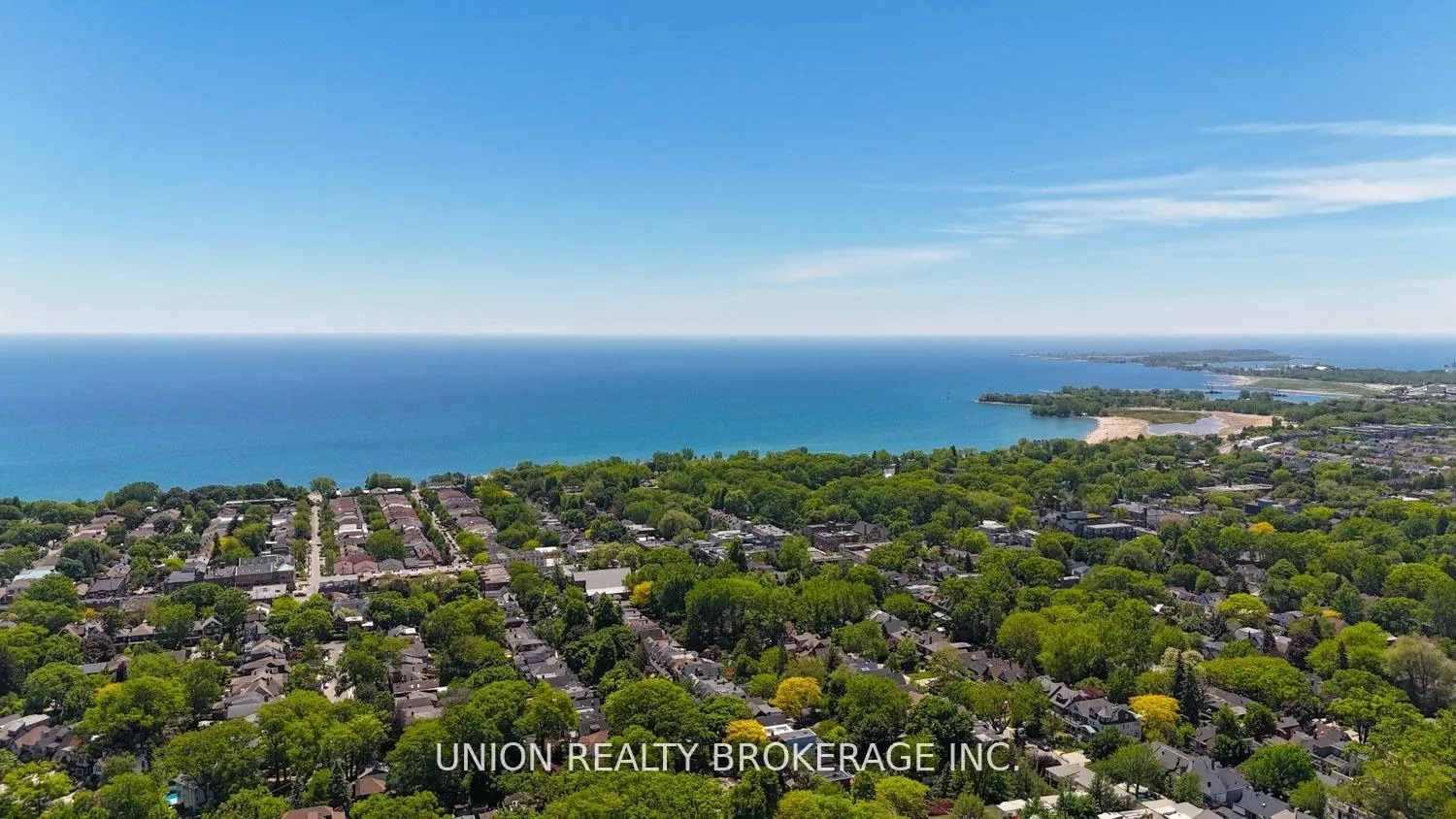 Photo 42 of 50 Beaufort Road, Toronto, The Beaches — HOMEH