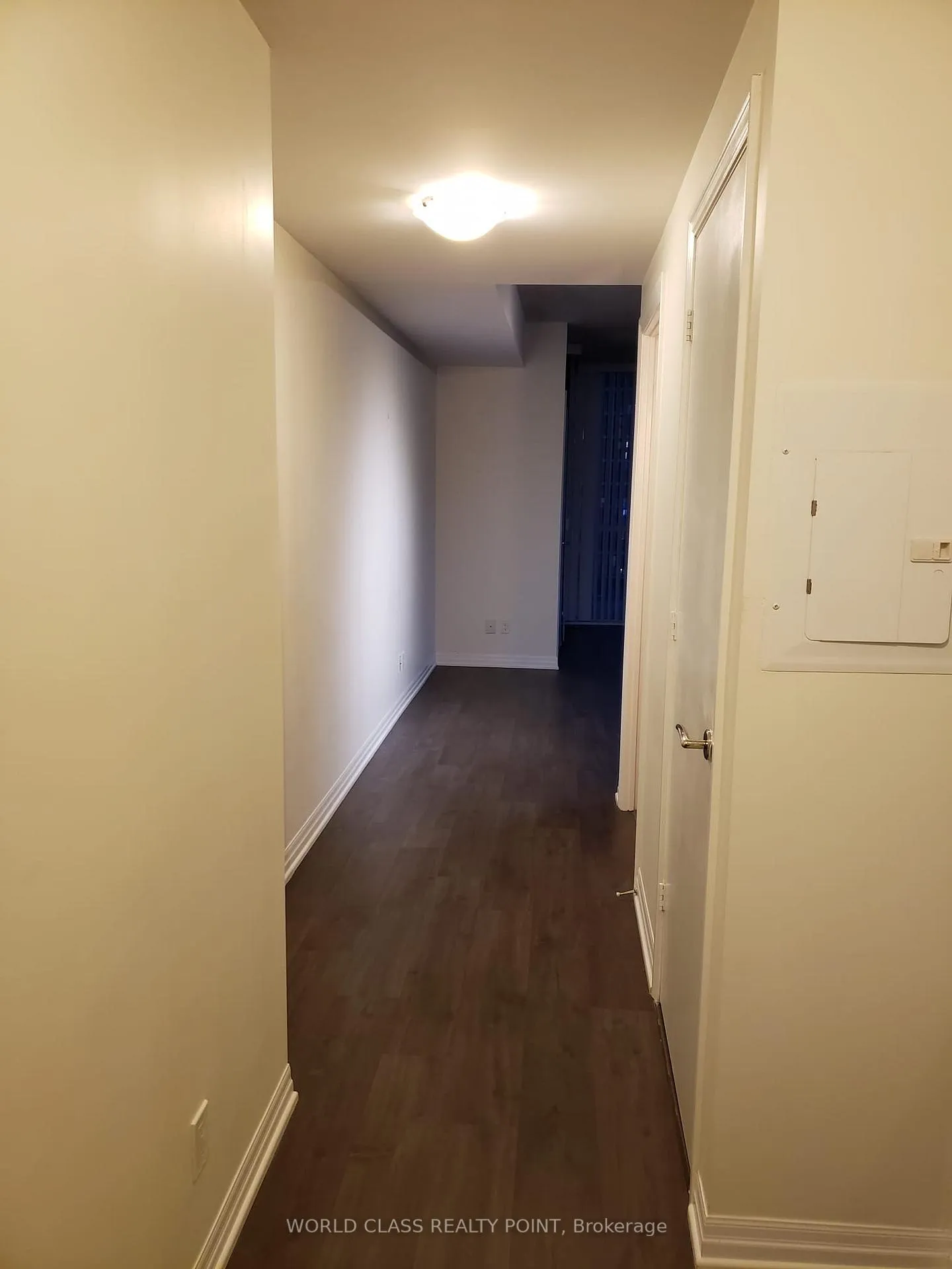 Photo 9 of Unit 2411, 88 Blue Jays Way, Toronto, Waterfront Communities — HOMEH