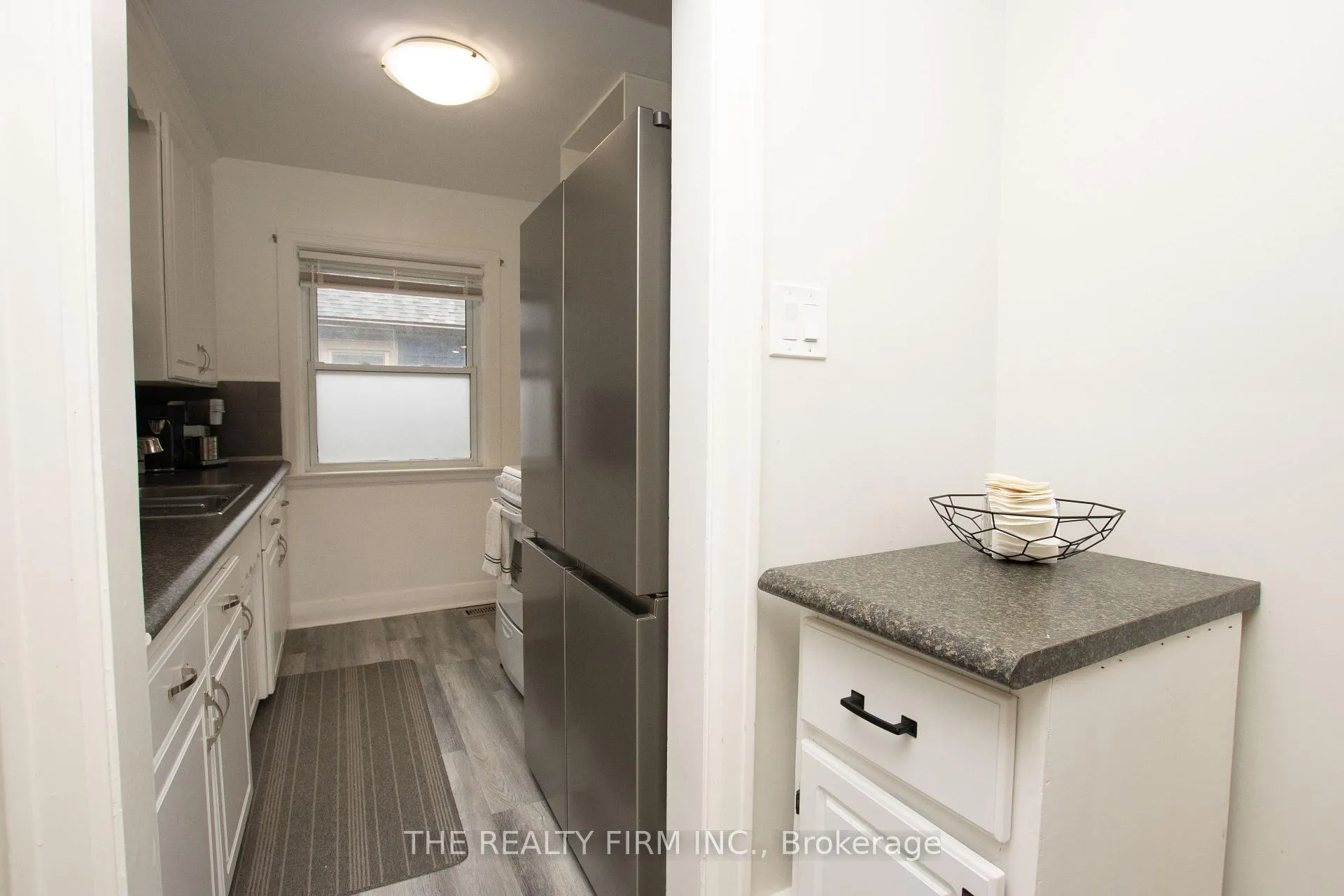 Photo 13 of 1319 Wilton Avenue, London, East N — HOMEH