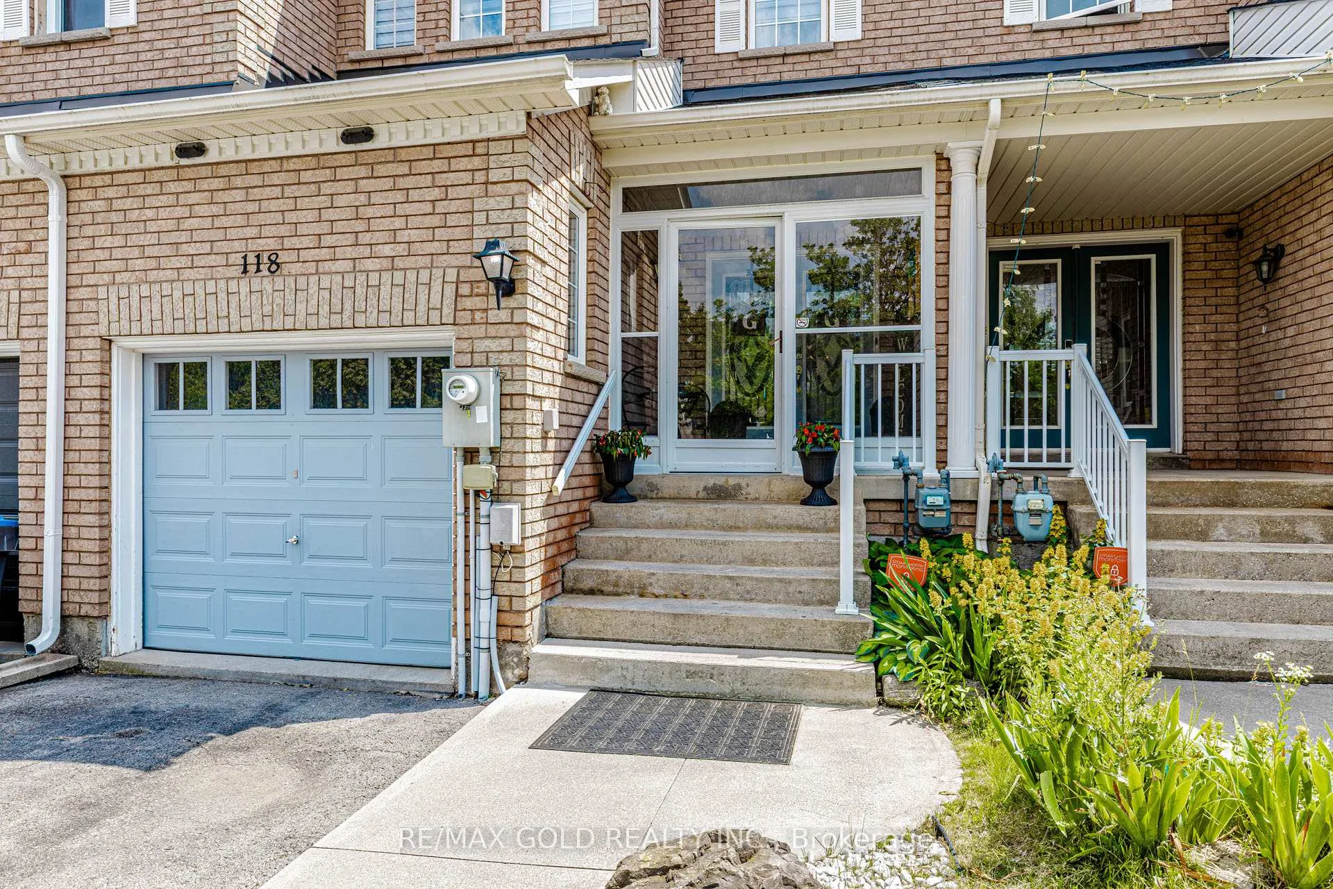 Photo 4 of 118 Albright Road, Brampton, Fletcher's Creek Village — HOMEH