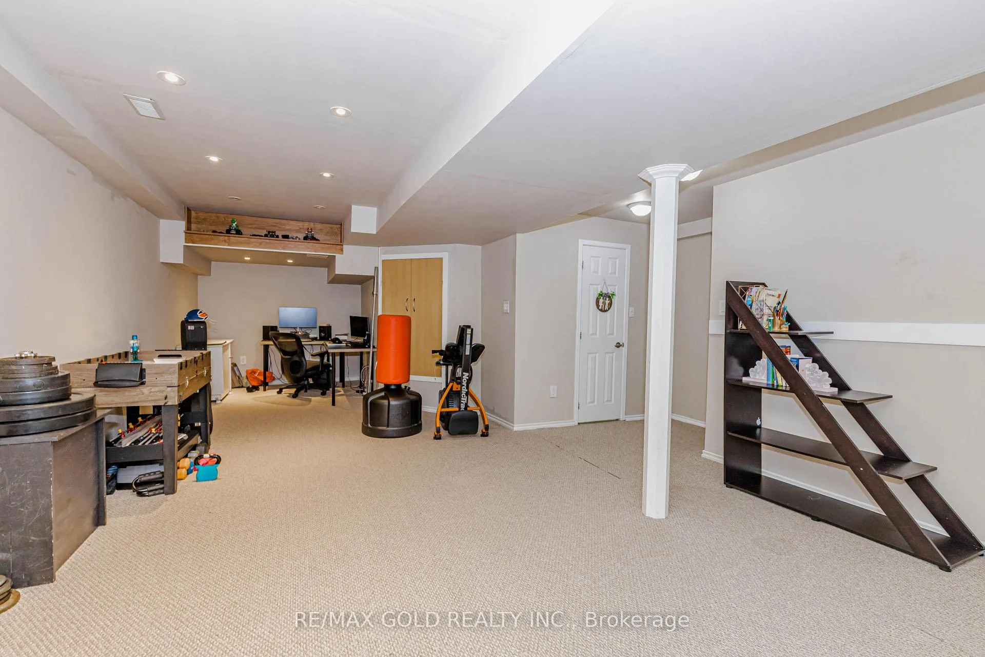 Photo 32 of 118 Albright Road, Brampton, Fletcher's Creek Village — HOMEH